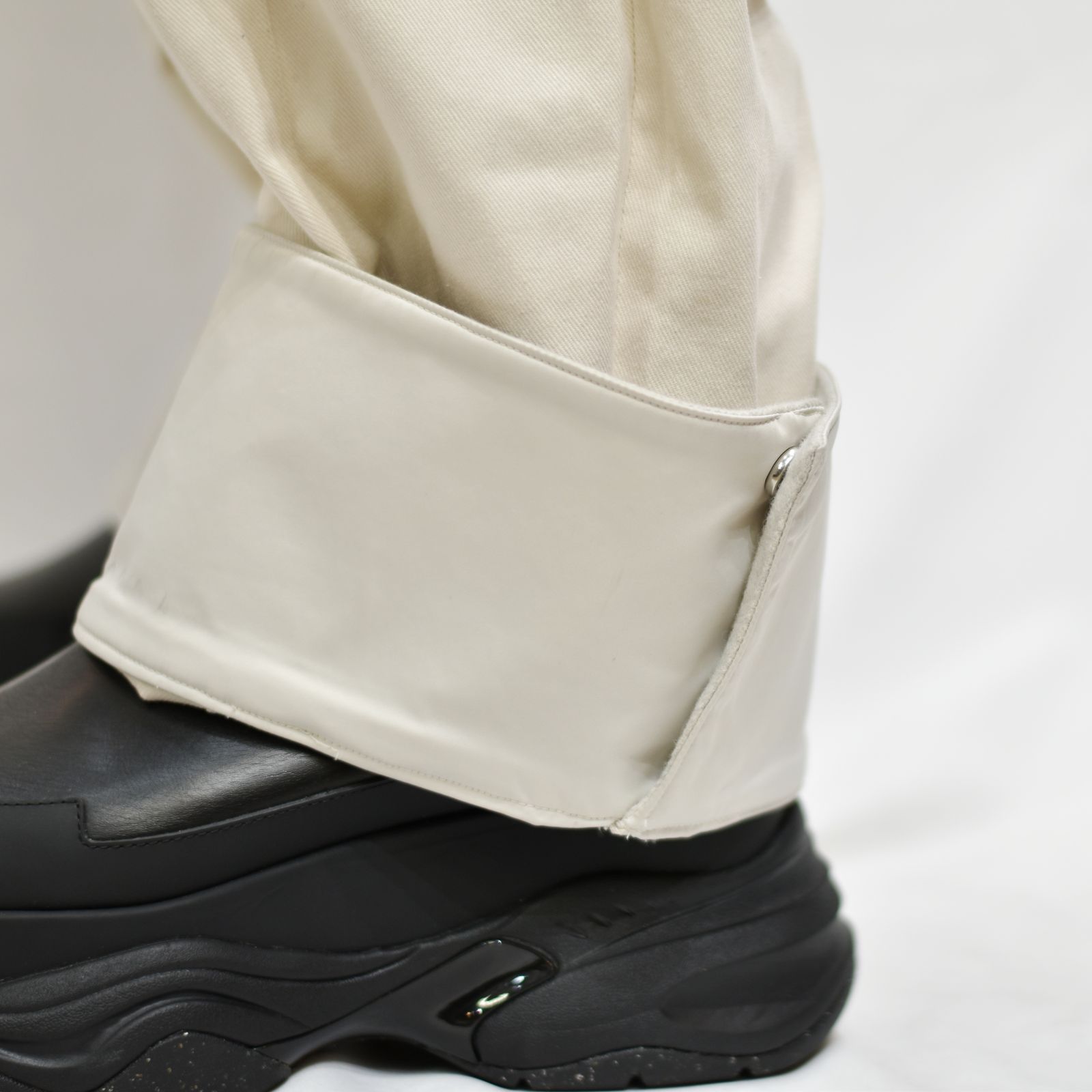 3タックハイウェストバギーパンツ / LB22AW-PT03-KT (BALM)