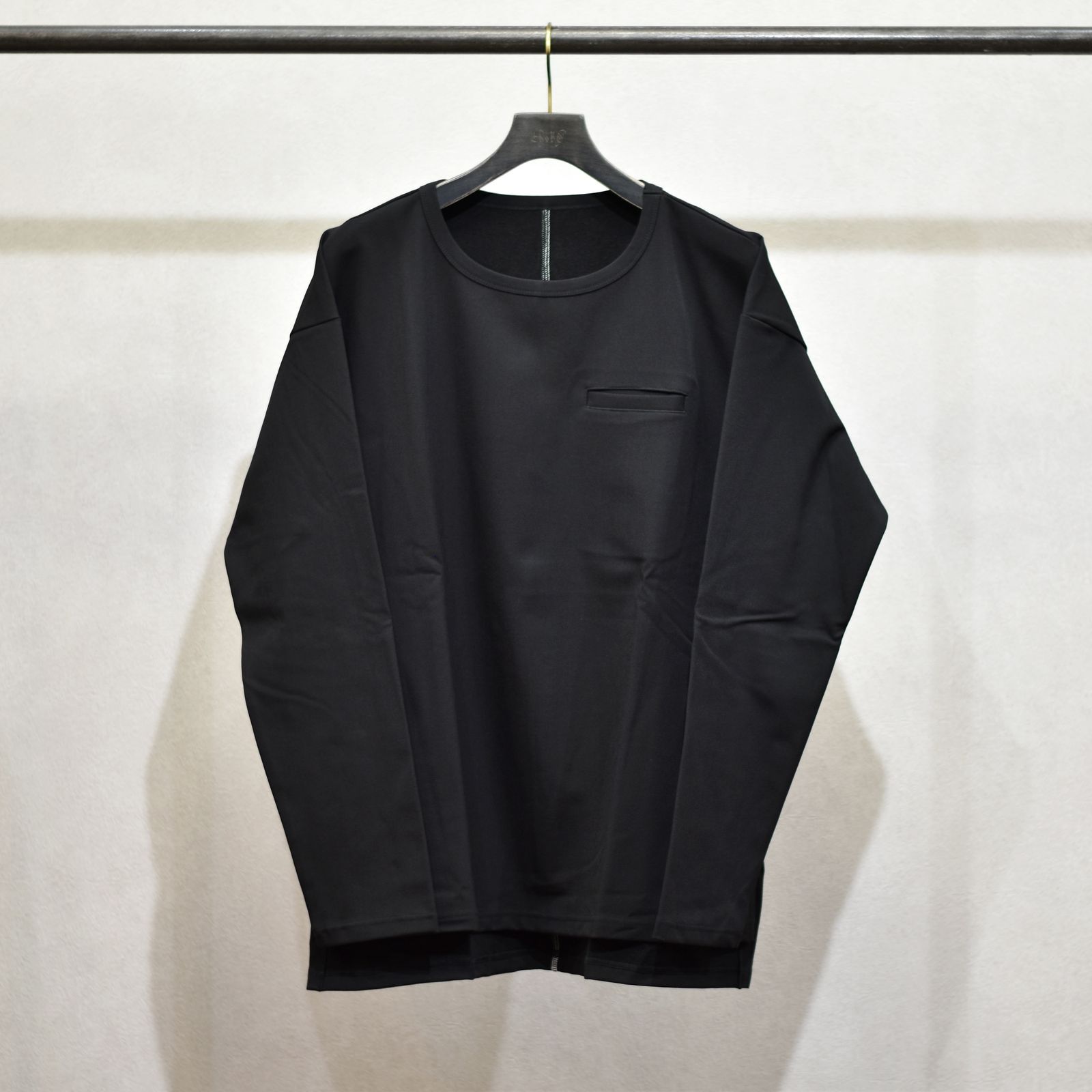 ポリエステルレーヨンアクリル ストレッチ ポケットカットソー （BLACK）