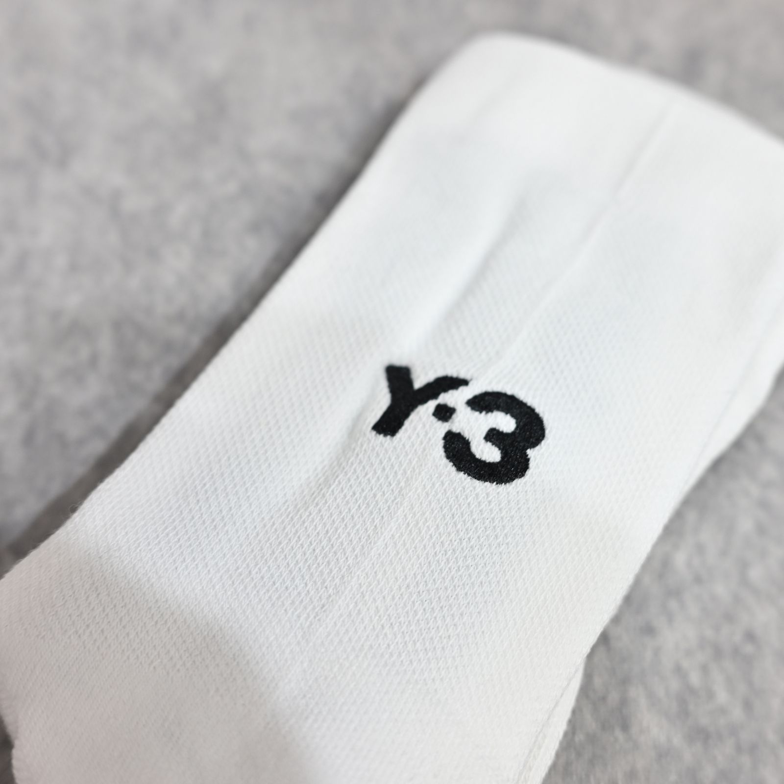 Y-3 STRIPES SOCK （WHITE） / ストライプ ソックス （ホワイト）IZ3172