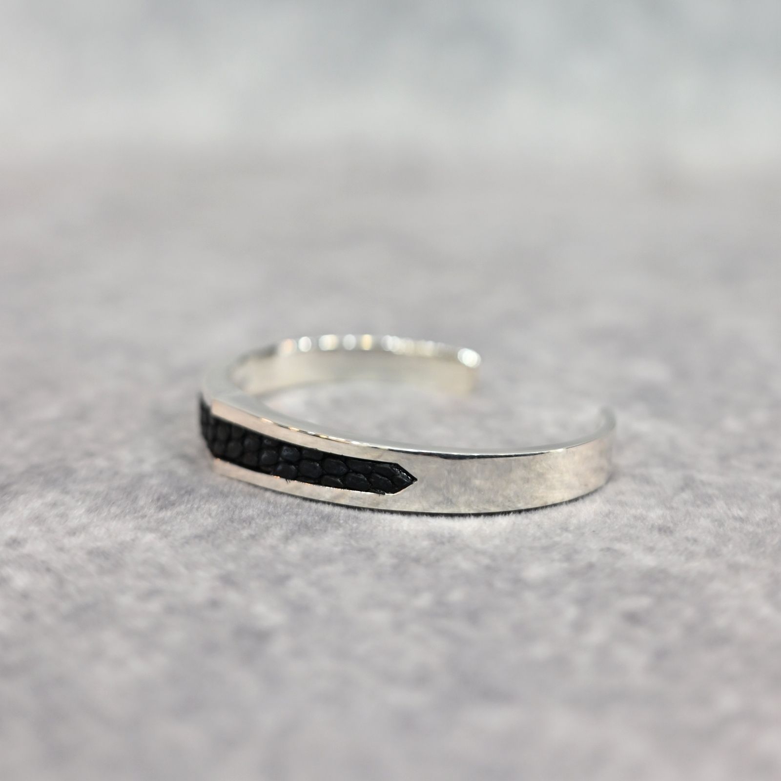 シルバー+リザード バングル （シルバー） ｜ 345-05