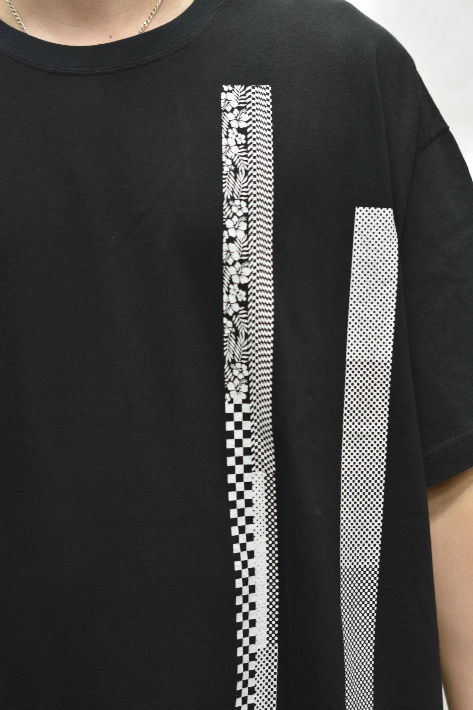 BARCODE PRINT TEE (BLACK)