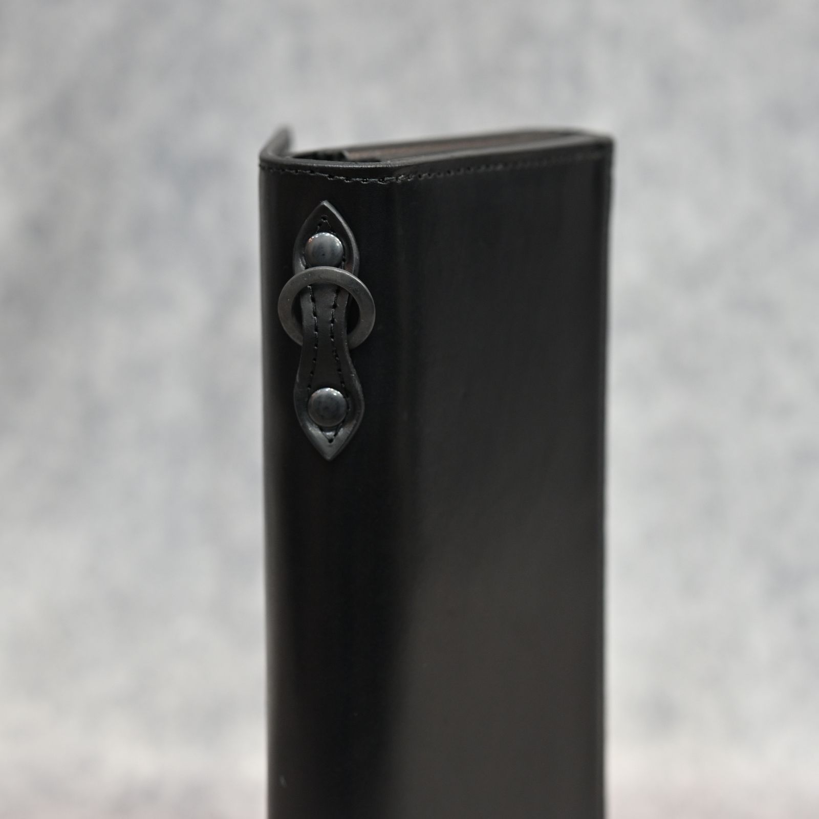 GUIDI CALF WHITE TANNING “Vitello Lucido” LONG WALLET （BLACK）｜カーフ 白鞣し 財布｜889-09