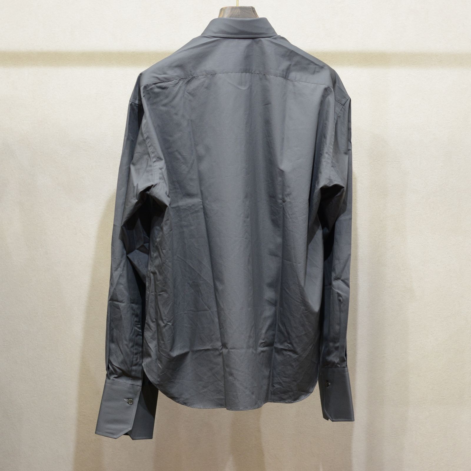 BROADCLOTH LONG CUFF SHIRT”