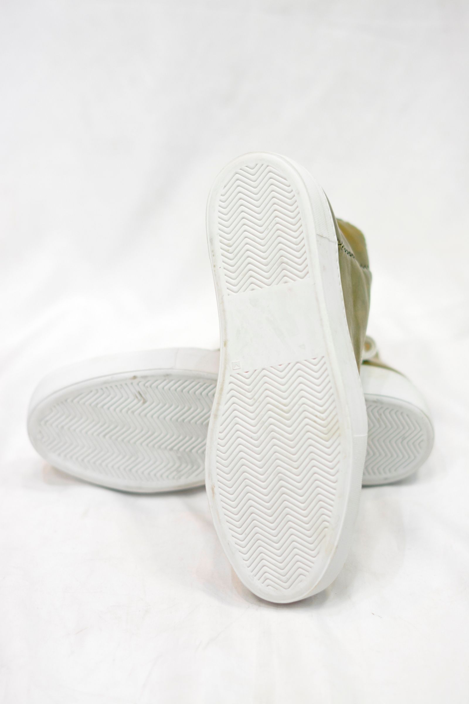 HORSE LEATHER HI-CUT SNEAKER