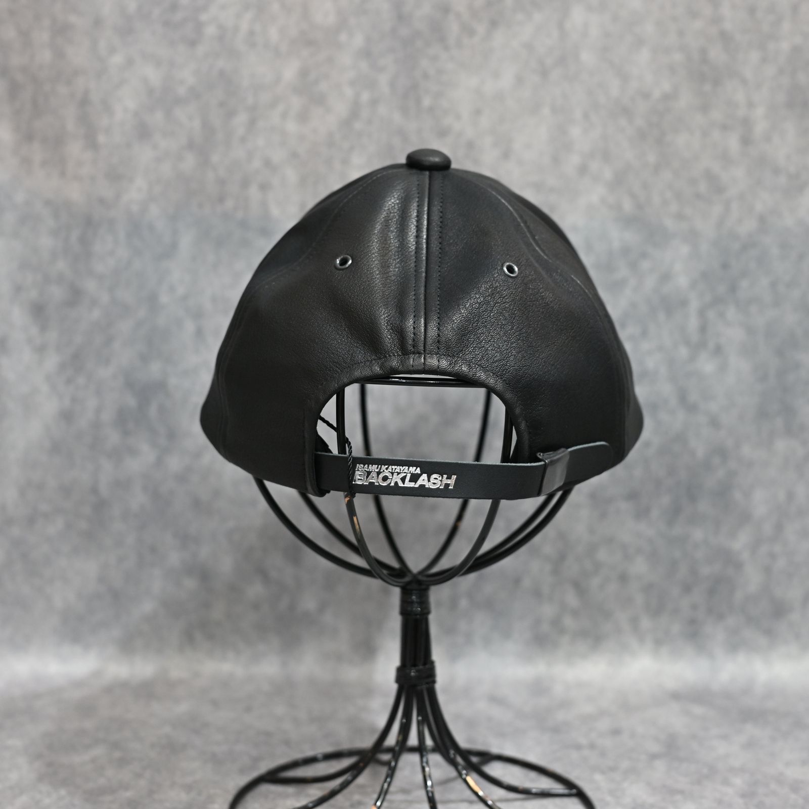 帽子 ISAMU KATAYAMA BACK LASH casquette ISAMU KATAYAMA BACKLASH - ファニチャーレザー ディア調仕上げ