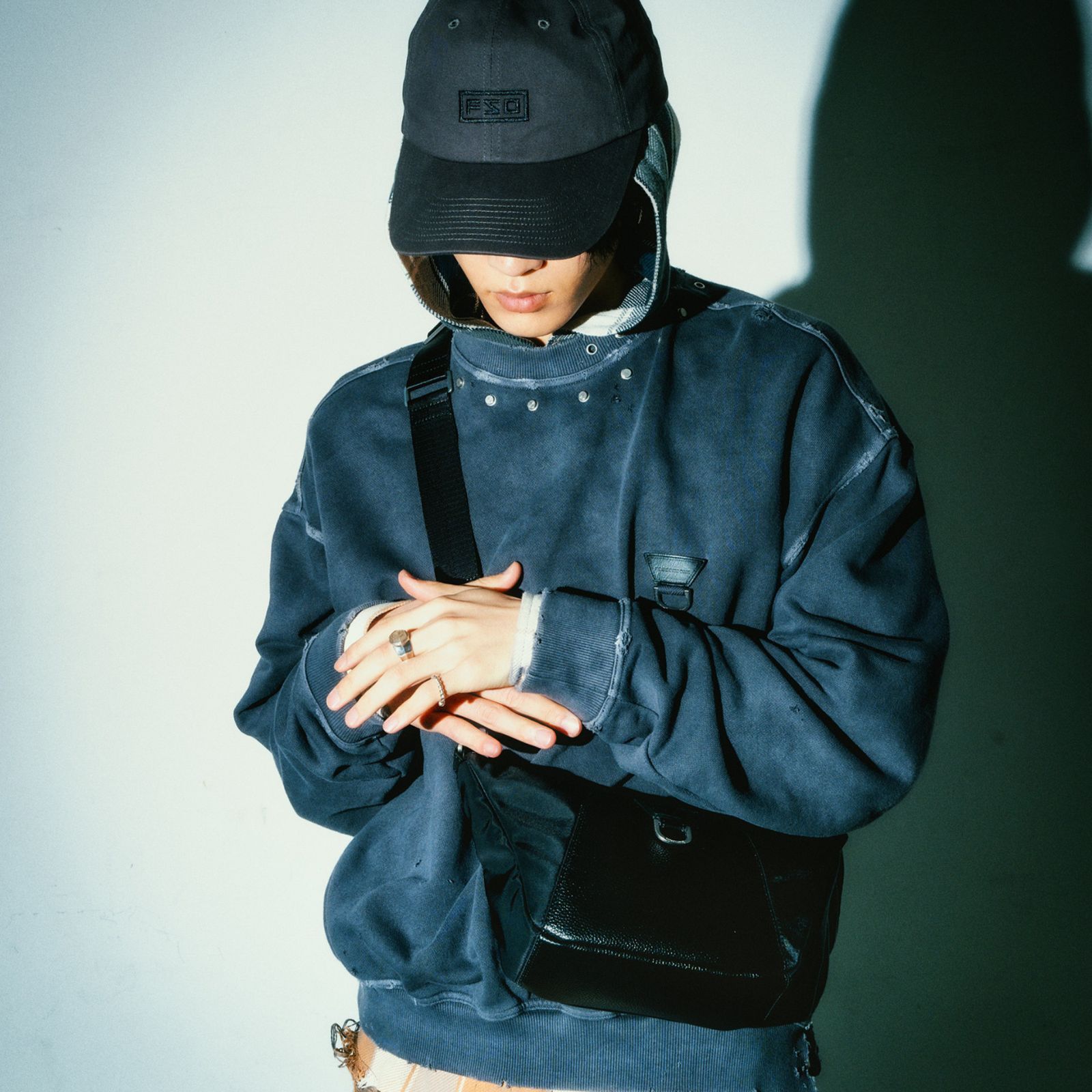 TM BODY BAG (BLACK） / ボディバッグ （ブラック） 78001105
