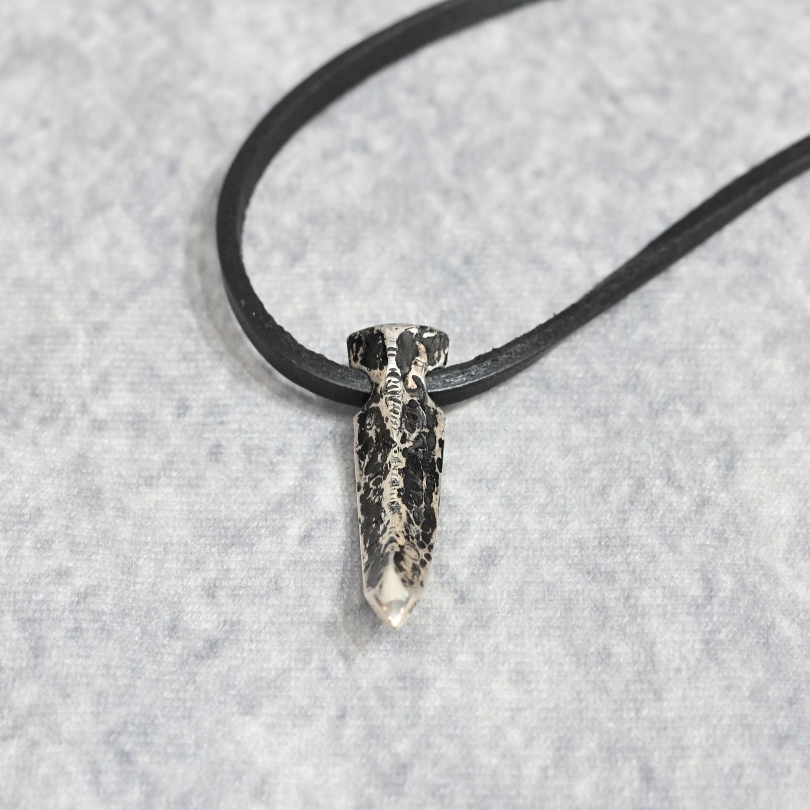 TALON TOP-04 + MARYAM HORSE LEATHER CORD｜ SILVERS 純銀