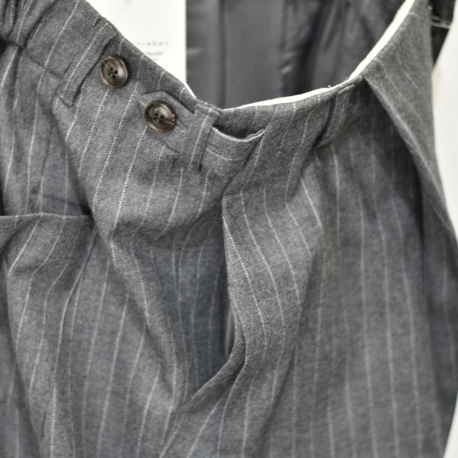 ポケットタックワイドパンツ / LB23AW-PT05-GST (GRAY STRIPE)