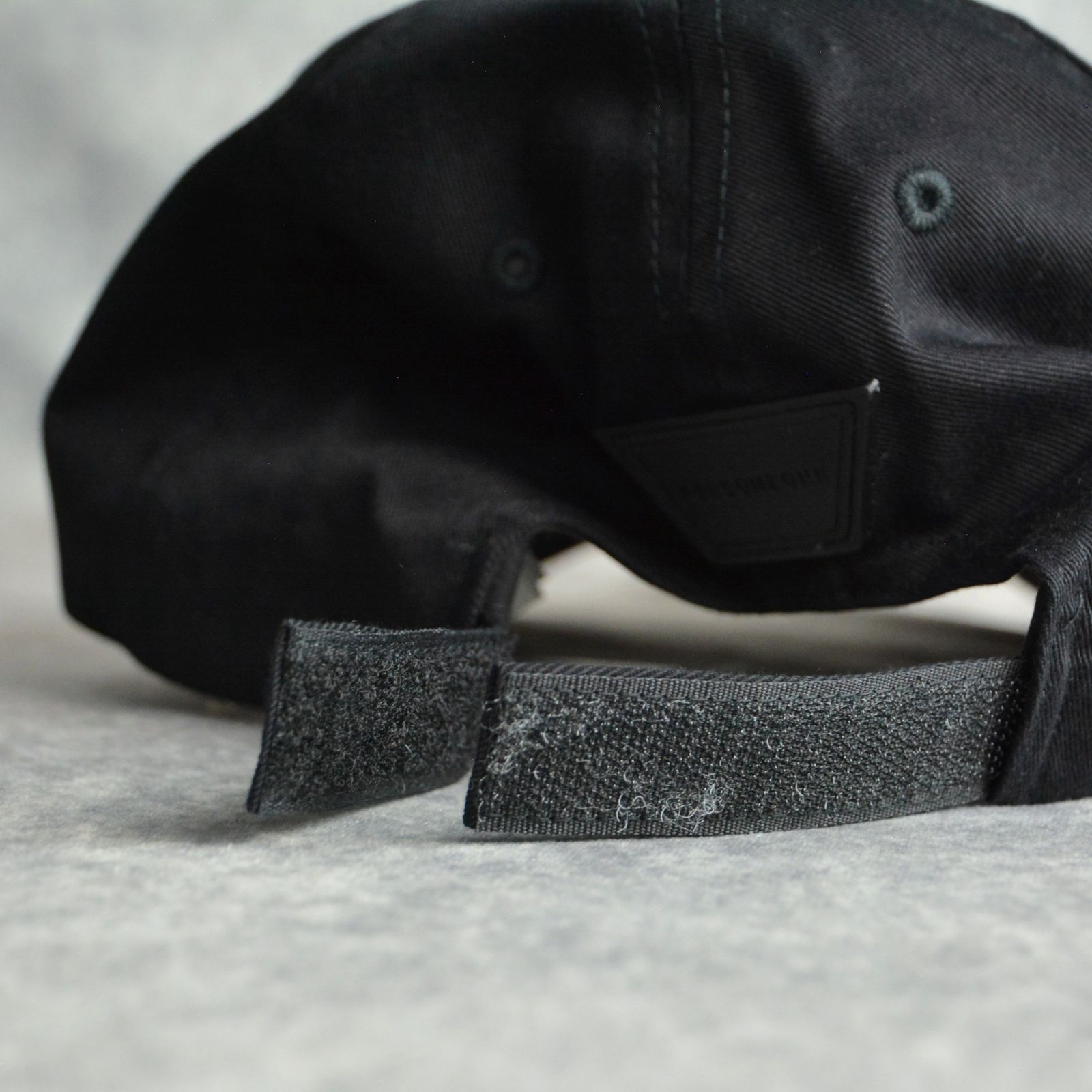 BOX LOGO CAP (BLACK） / ボックスロゴ キャップ （ブラック）