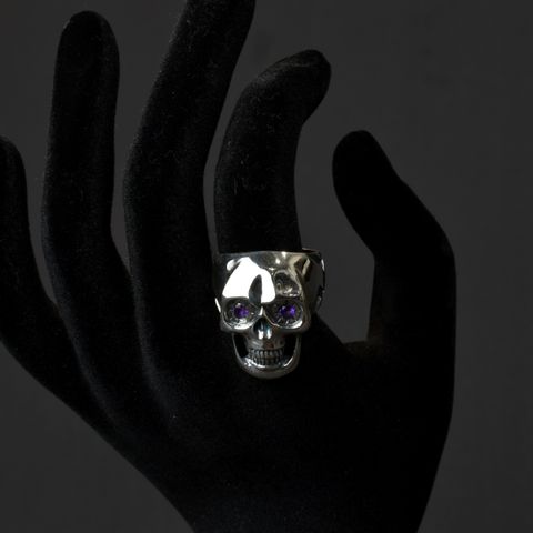 × D.O.D LUCKY SKULL RING ＜AMETHYST＞ (SILVER / AMETHYST) / ラッキースカルリング アメジスト