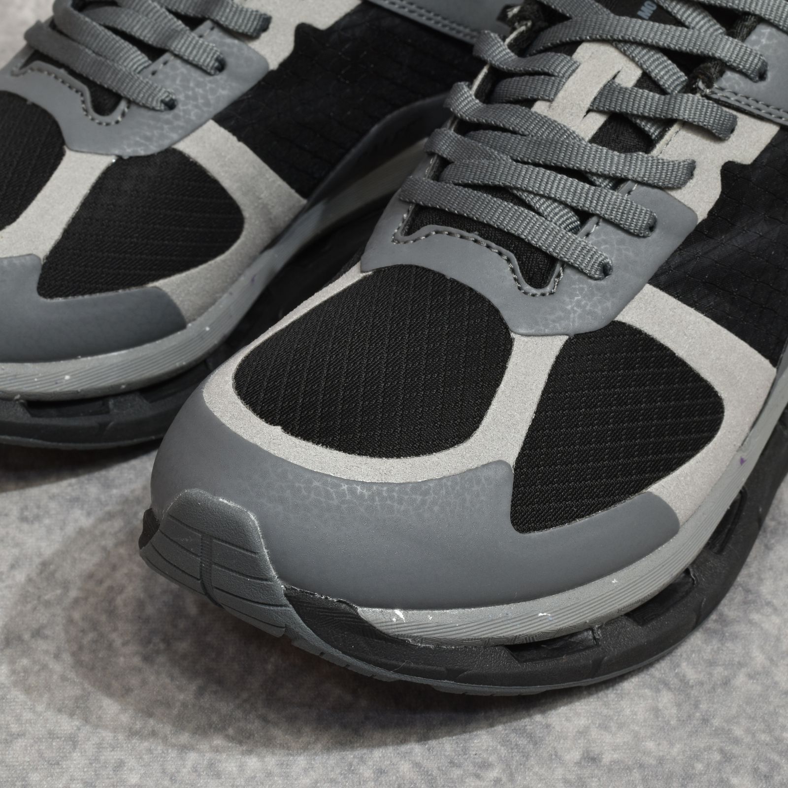 × MOISTHROUGH 360 ＜VENTIRIS＞ (BLACK / GRAY)｜モイスルー360 ＜ヴェンティリス＞ スニーカー｜MS360-CALEE001