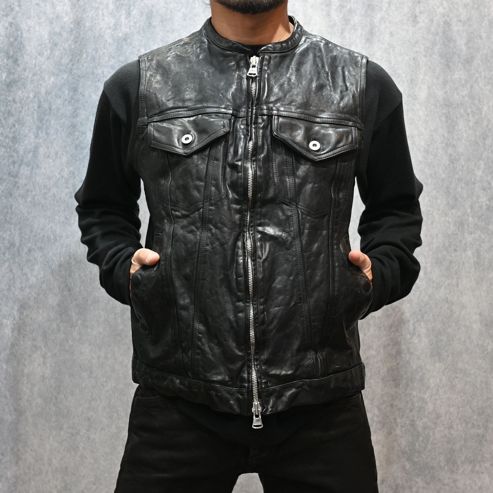 フレンチショルダー 製品染め クラブベスト （BLACK）｜1842-13