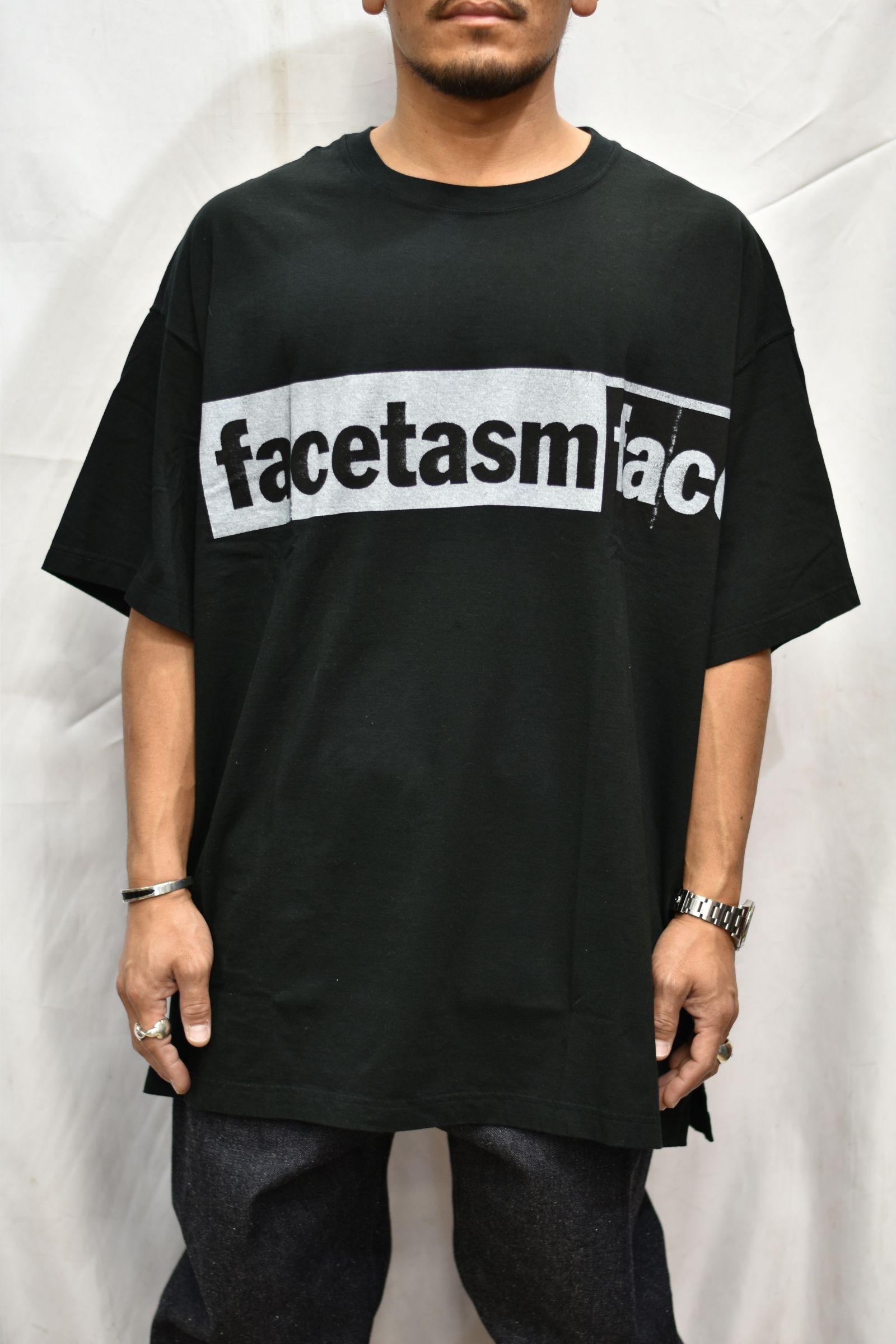 FACETASM - LOGO BIG TEE (WHITE) | chord online store
