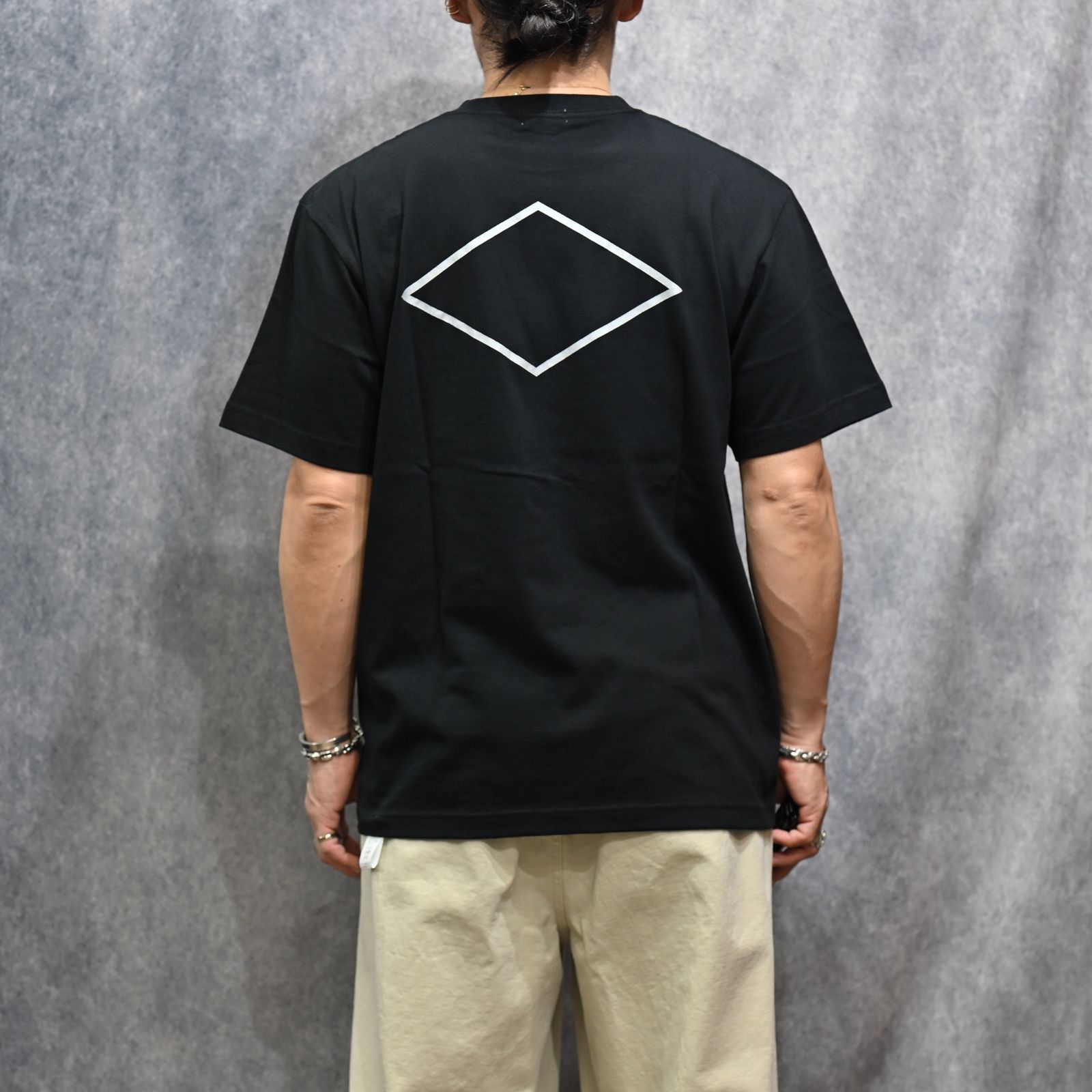 DIAMOND BACK TEE （BLACK）｜ダイアモンド プリント Tシャツ （ブラック） 602-261-17