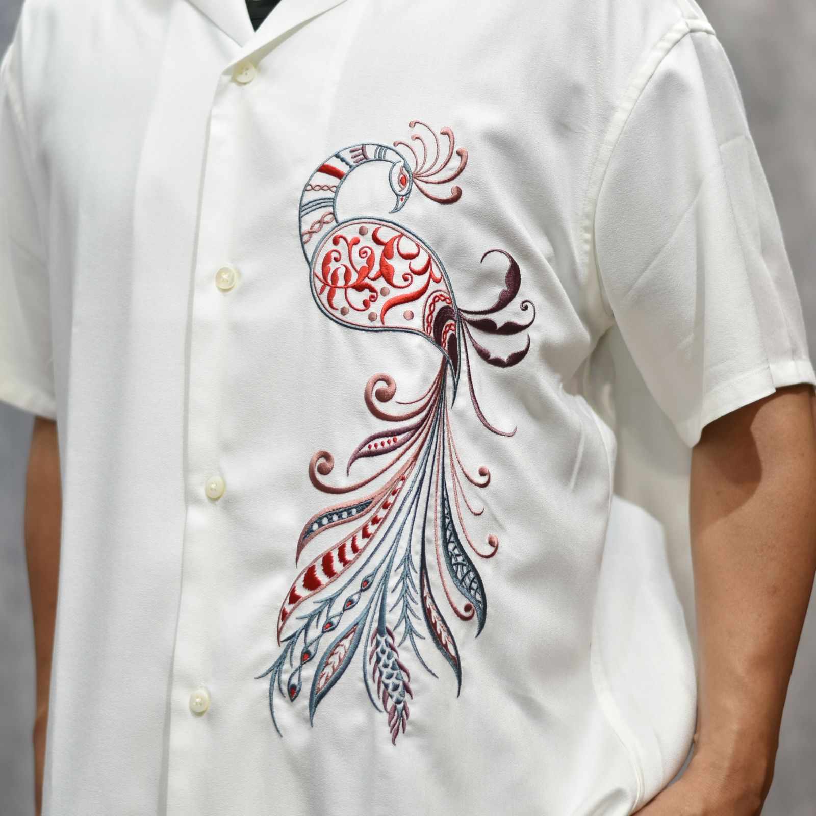 × MIHO MURAKAMI EMBROIDERY SH (WHITE) / × 村上実帆 オープンカラーシャツ
