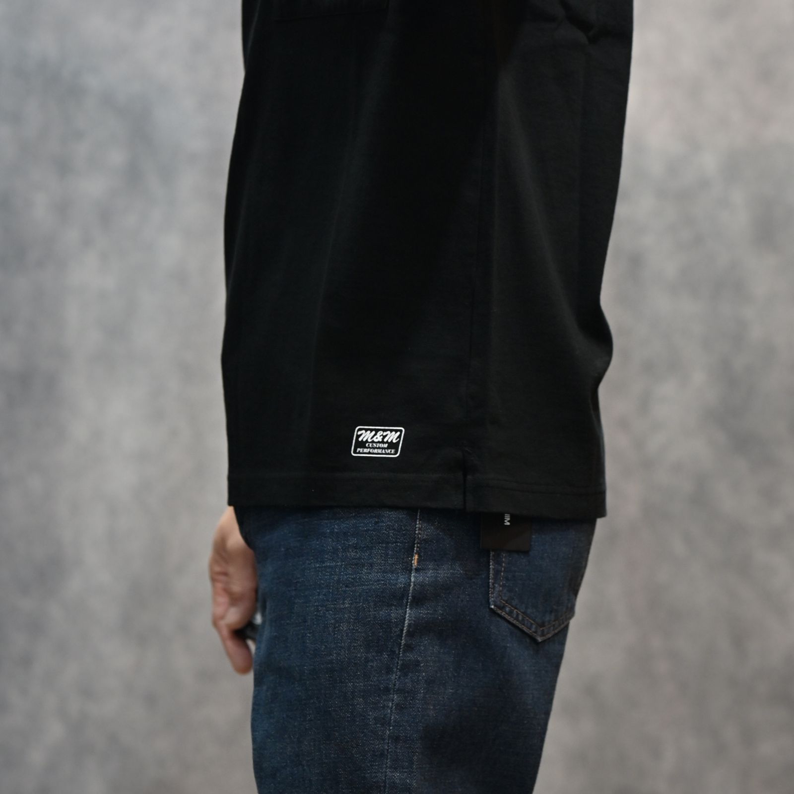 × M&M CUSTOM PERFORMANCE Star Embroidery Pocket Tee （BLK）｜× エムアンドエムカスタムパフォーマス 星刺繍 ポケットTシャツ｜MND-MM41