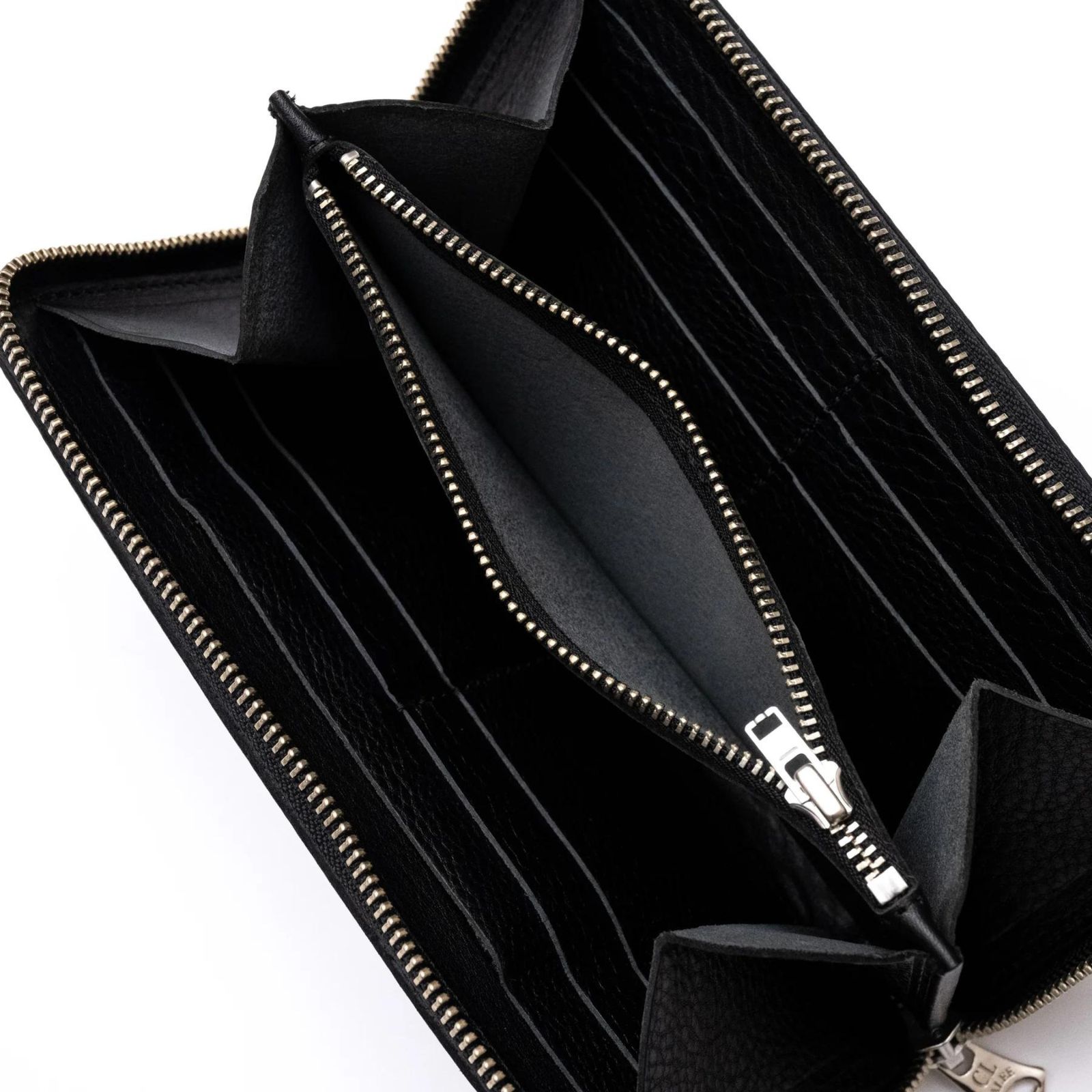 PLANE LEATHER ROUND TYPE ZIP LONG WALLET ＜STUDS CHARM＞ (BLACK) / ラウンドジップ 長財布 <スタッズチャーム>