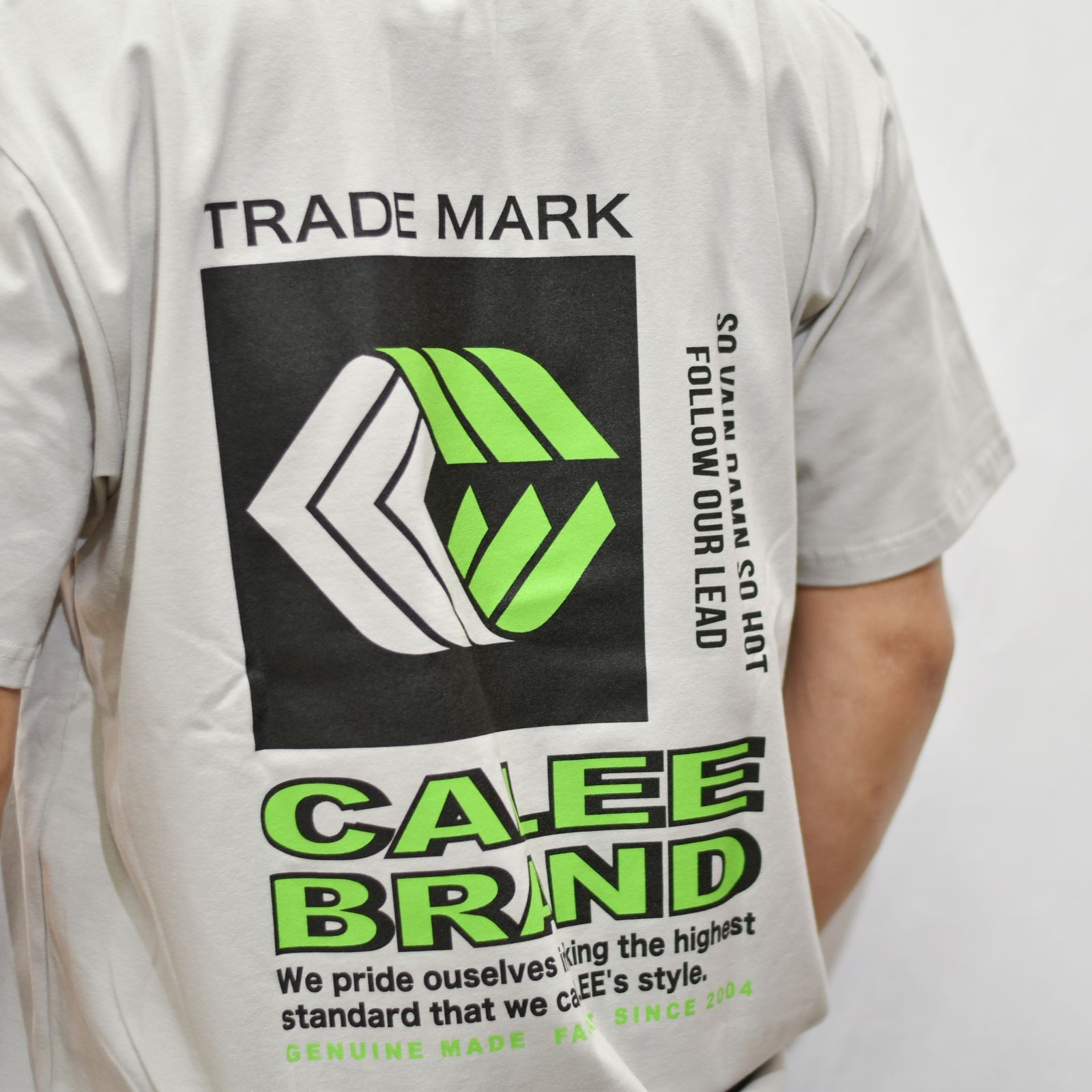 STRETCH TRADE MARK LOGO T-SHIRT (GRAY)