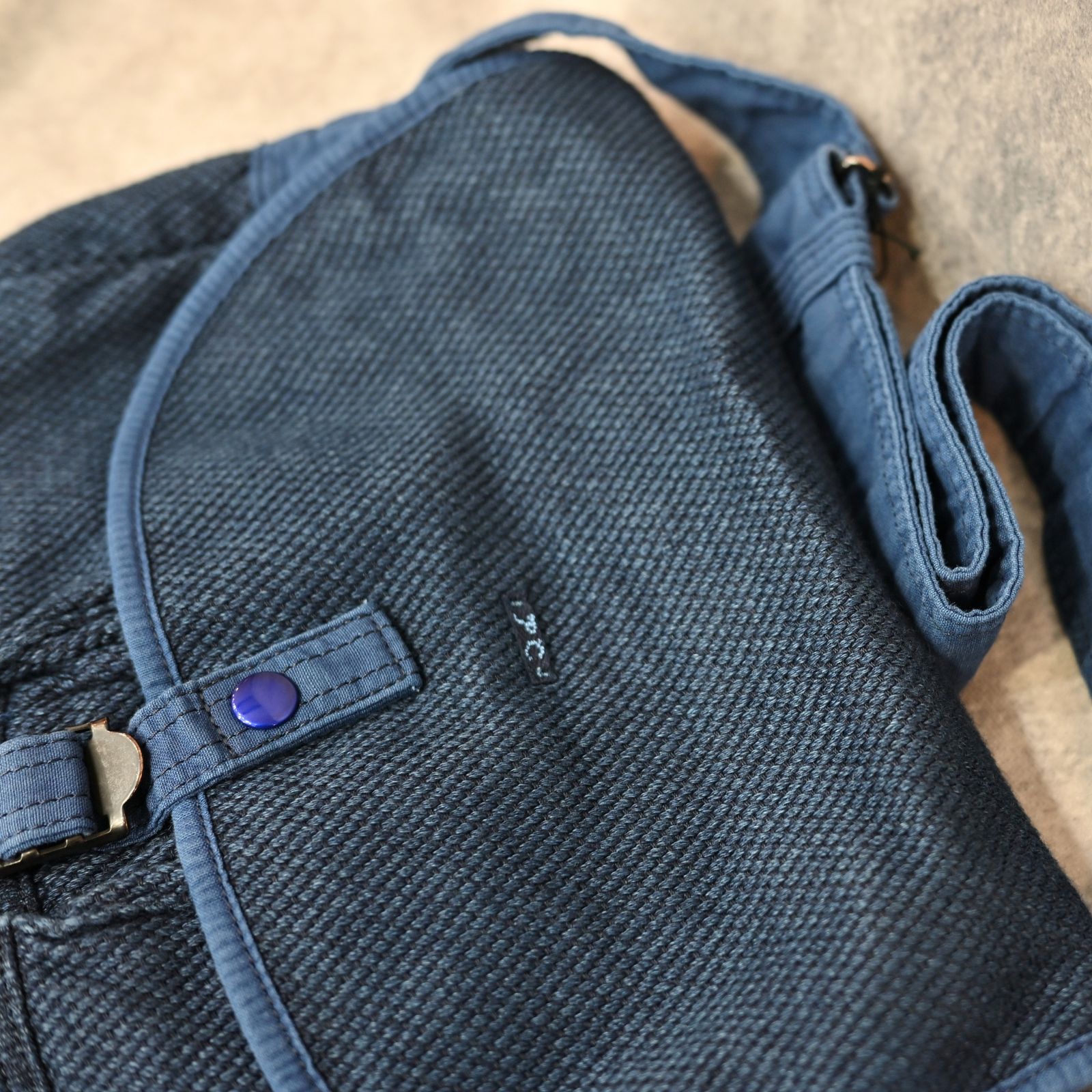 PC KENDO SHOULDER BAG M （BLUE） / ピーシーケンドーショルダーバッグ M （ブルー） PC-001-323-40