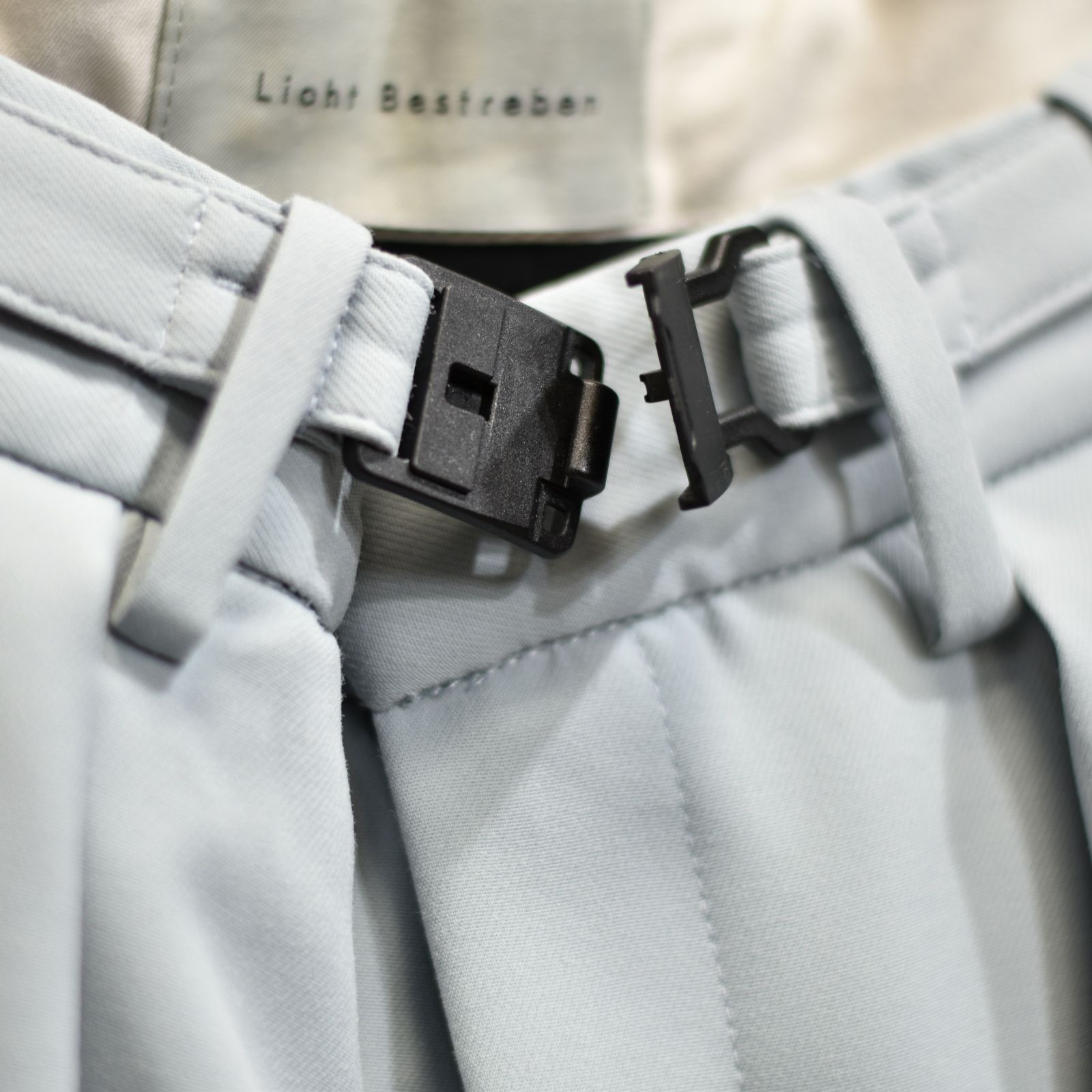 2タックストレート&フレアパンツ / LB22SS-PT01-DT (PALE BLUE)