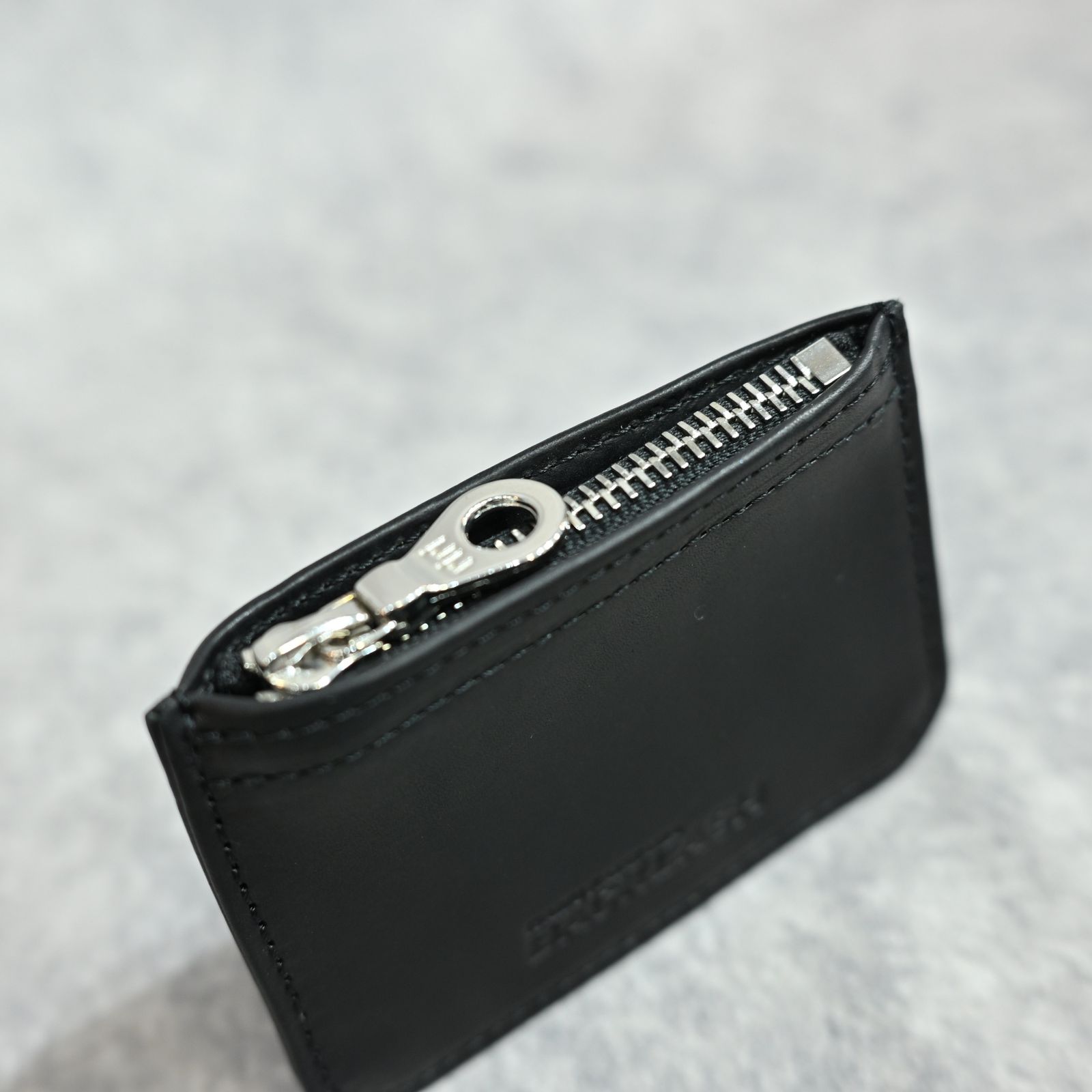 GUIDIカーフ コインケース （BLACK / ブラック） 345-41