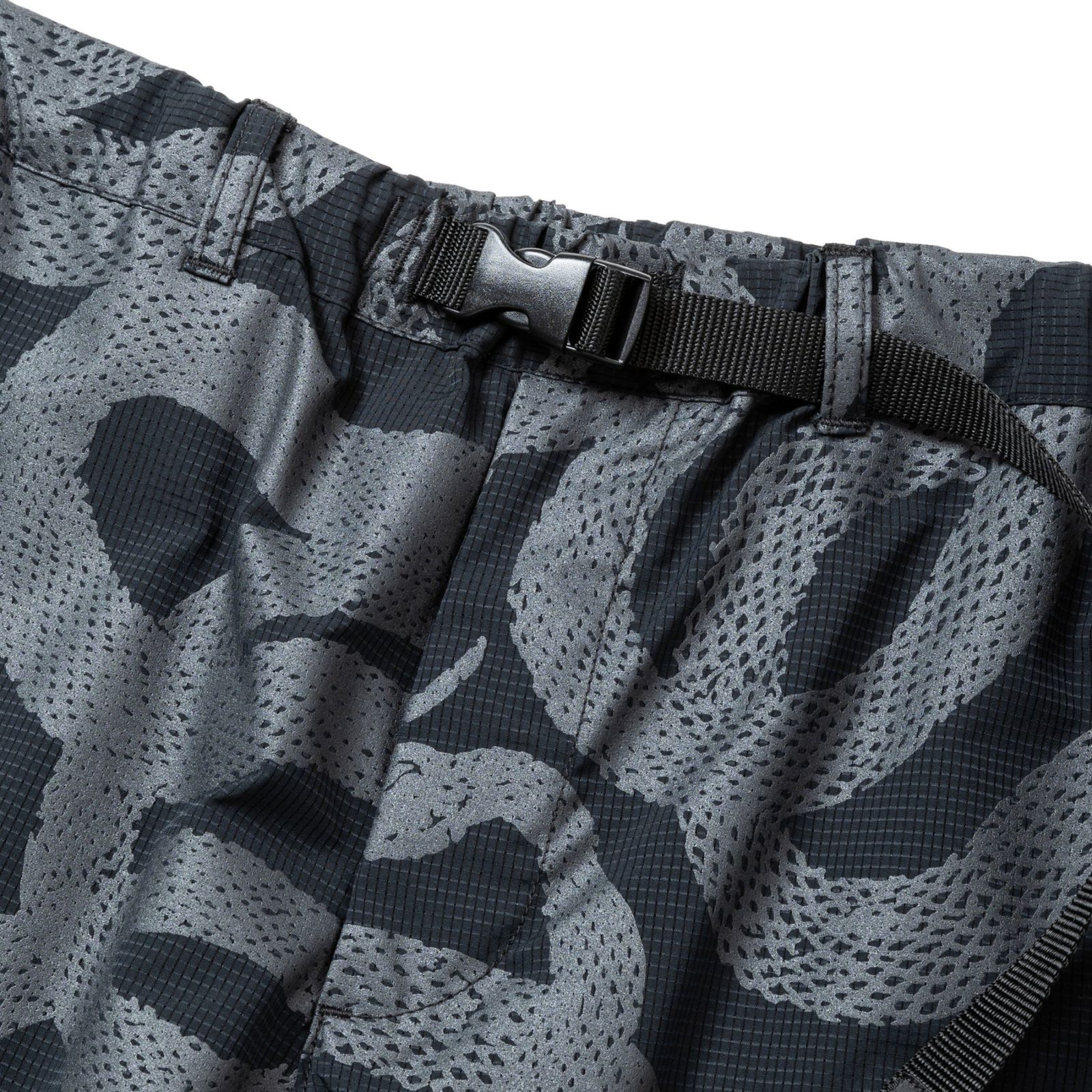 DOTAIR®︎ SNAKE PATTERN EASY SHORTS ＜REFLECTOR＞ (BLACK) / ドットエア スネーク総柄 イージーショーツ
