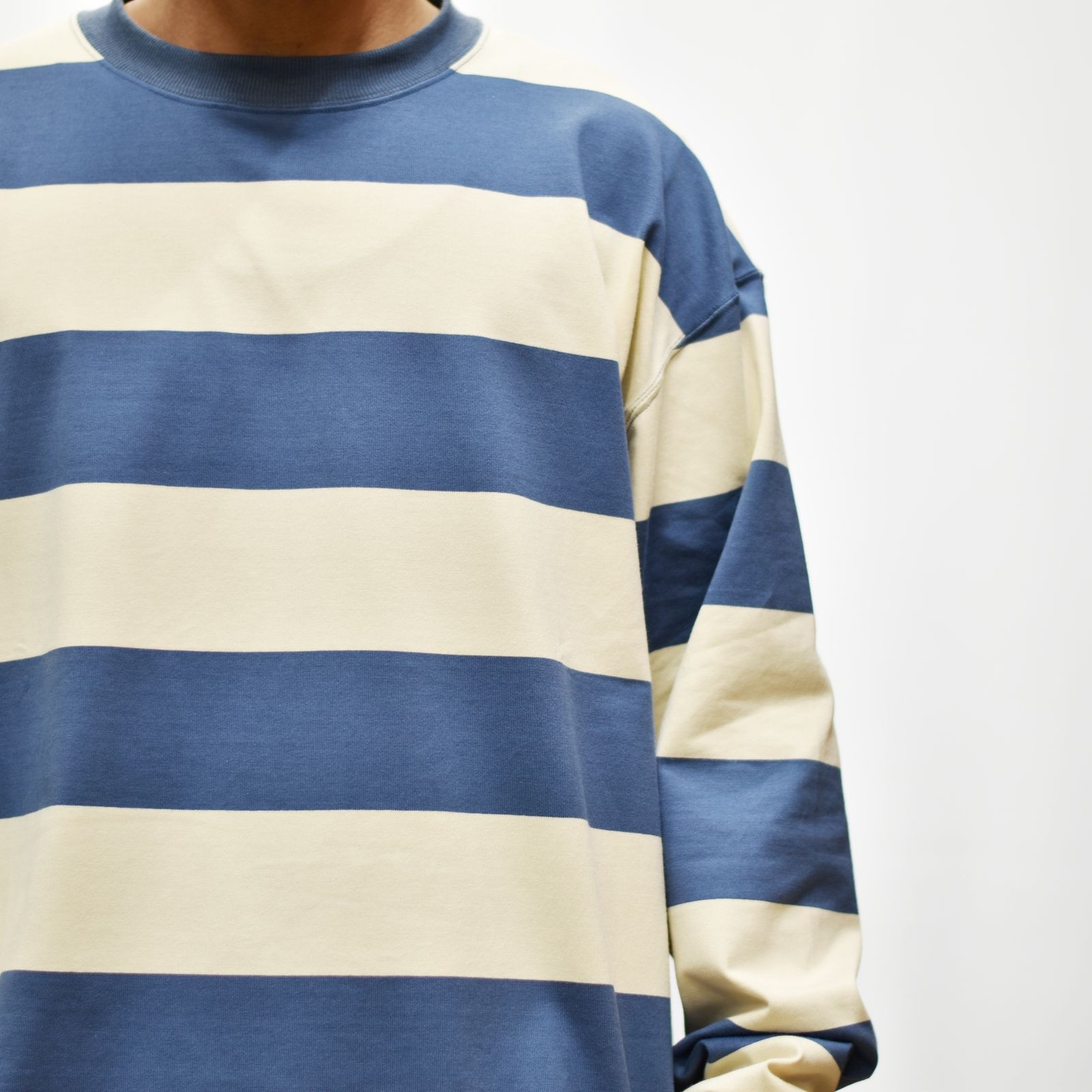 DROP SHOULDER WIDE PITCH L/S T‐SHIRT (WHITE/BLUE)