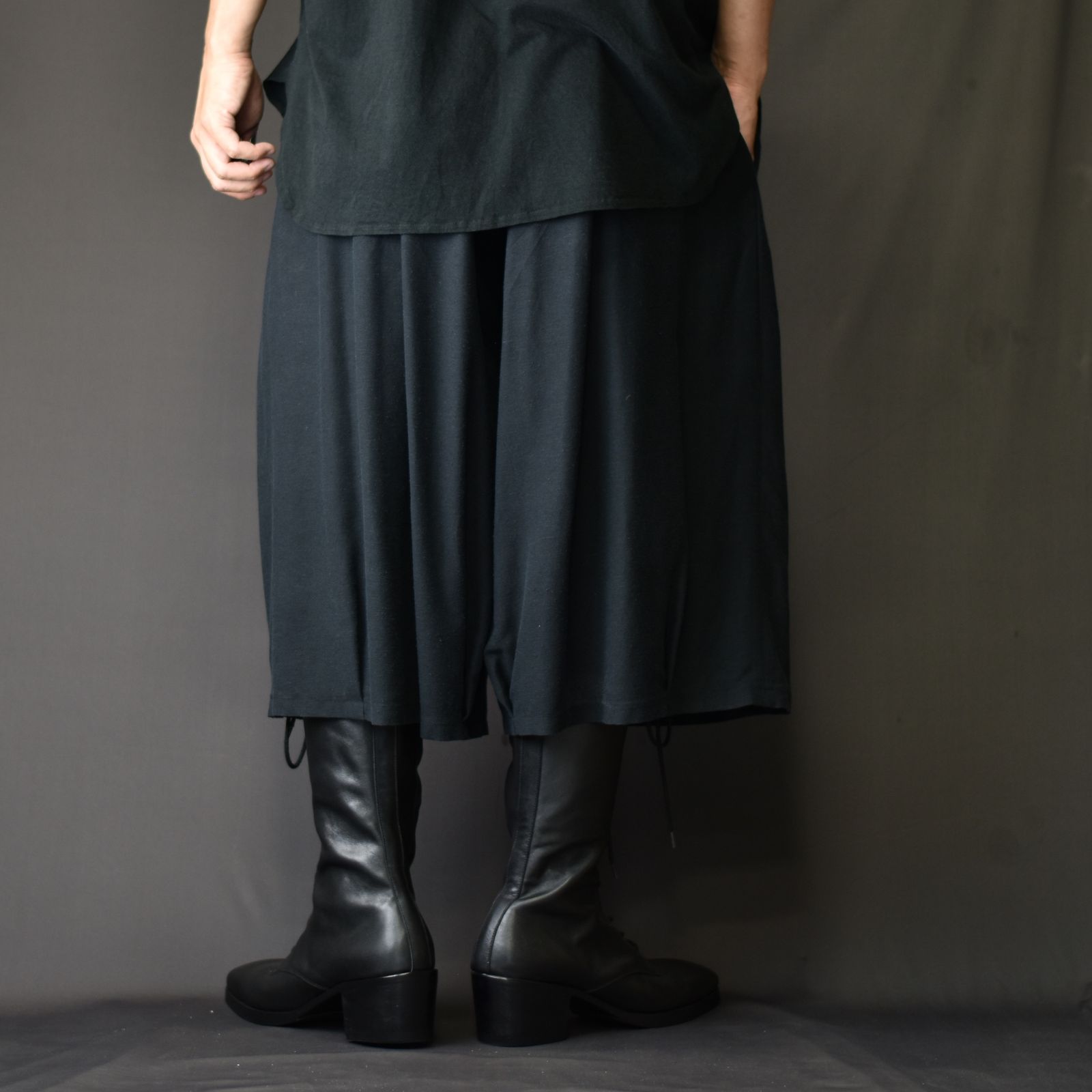 kujaku - tsukushi pants (black) / ツクシパンツ | chord online store