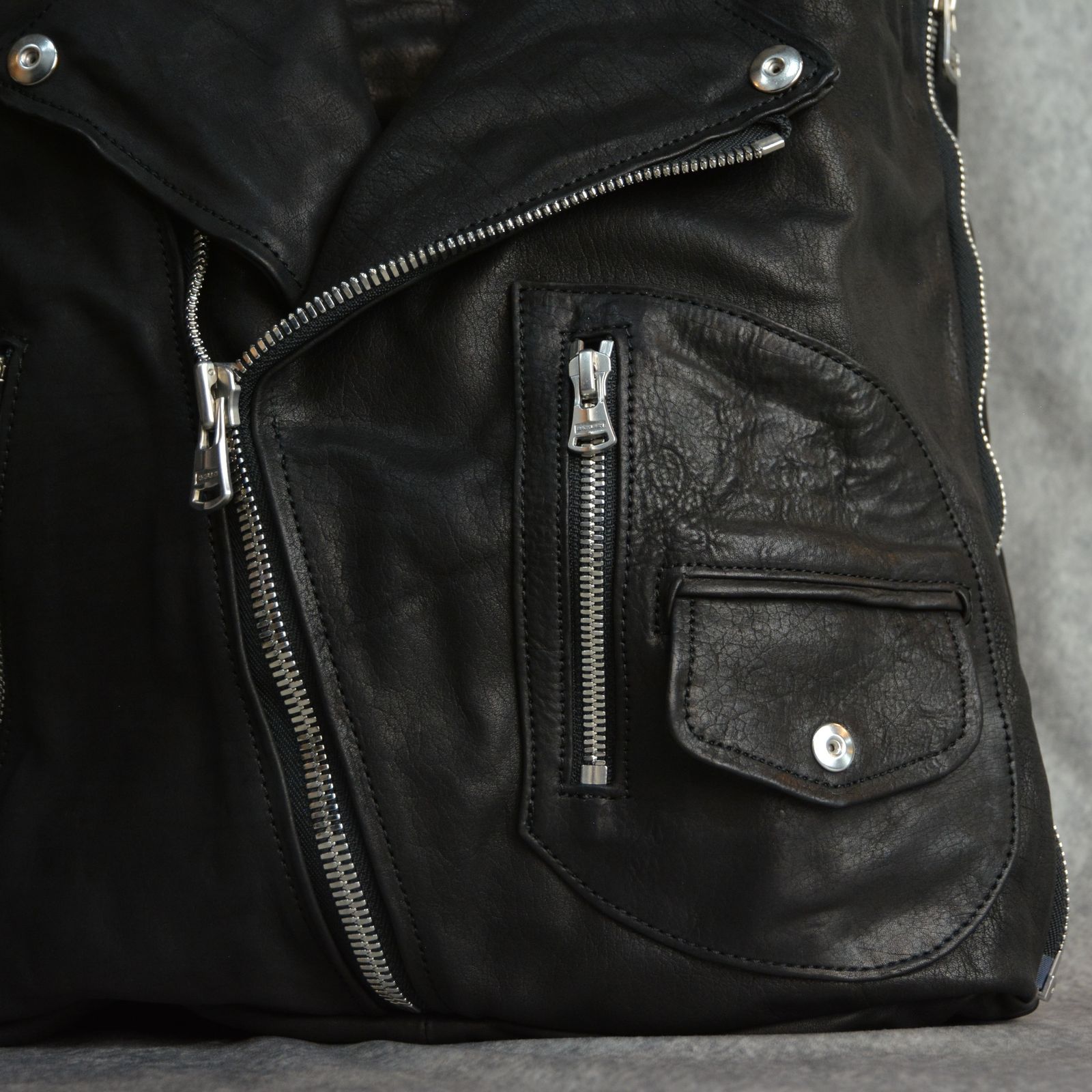 ジャパンカーフ タンニン鞣し 製品洗い加工 トートバック （BLACK）