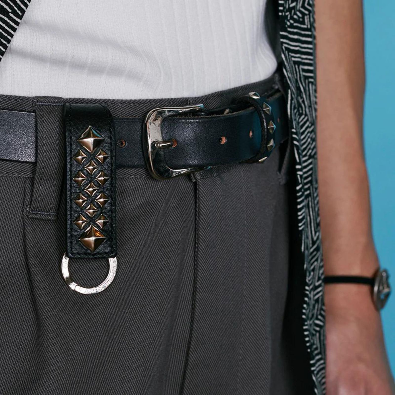 STUDS LEATHER SNAP KEY RING (BLACK) / スタッズ レザー スナップタイプ キーリング
