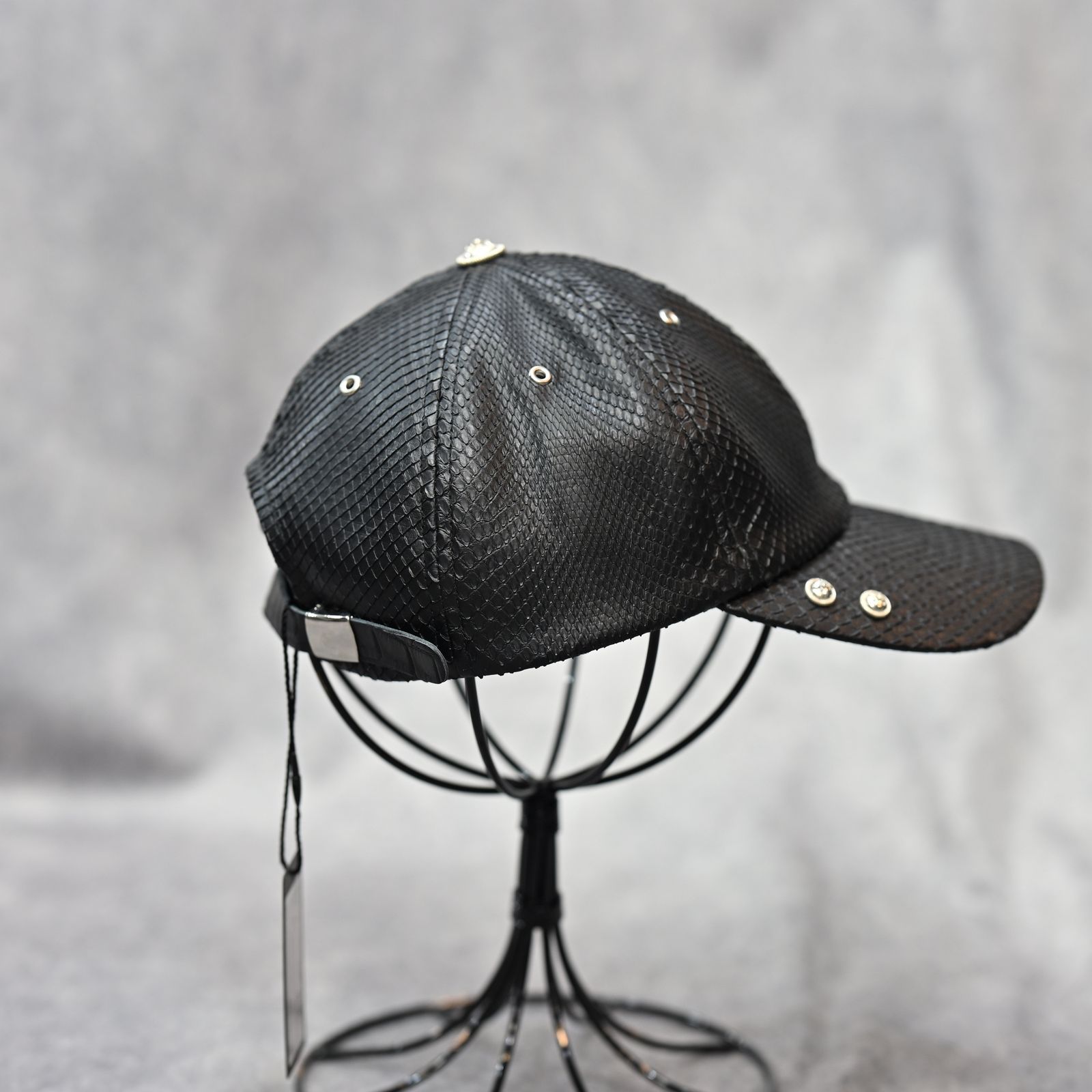 THE LINE PYTHON CAP （BLACK） / パイソンレザーキャップ （ブラック） T-284