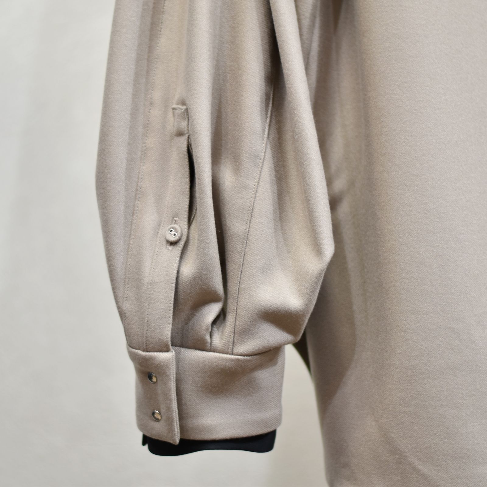 ジップアップシャツブルゾン / LB23AW-SHBL01-CWE-PL (WOOD×BLACK)