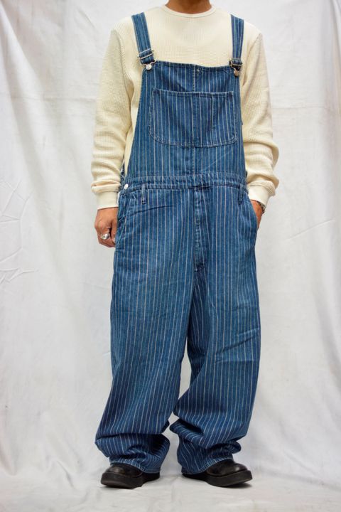 × DISNEY MICKEY MOUSE STRIPE DENIM OVERALLS