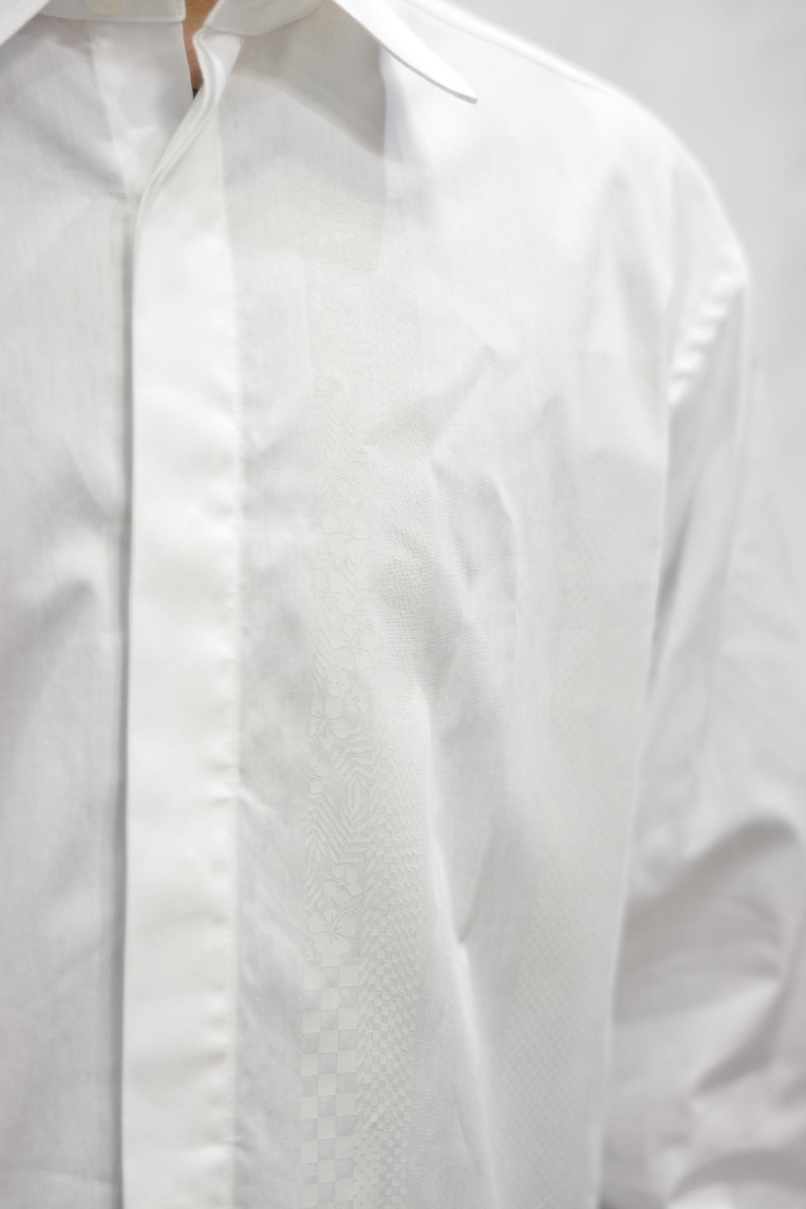 ”BARCODE PRINT SHIRT
