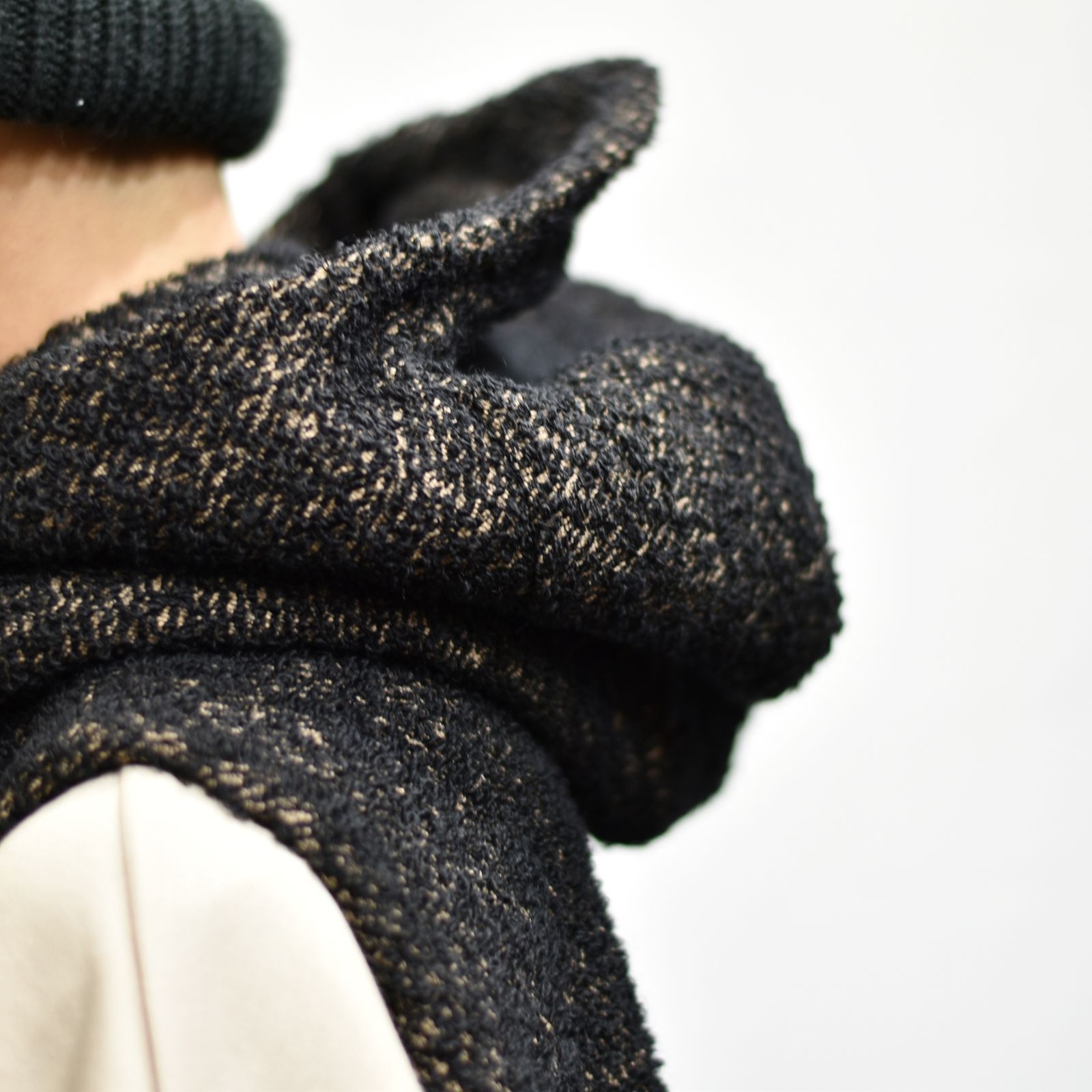 フードベスト / LB22AW-VE01-LYS (BLACK and TAN)
