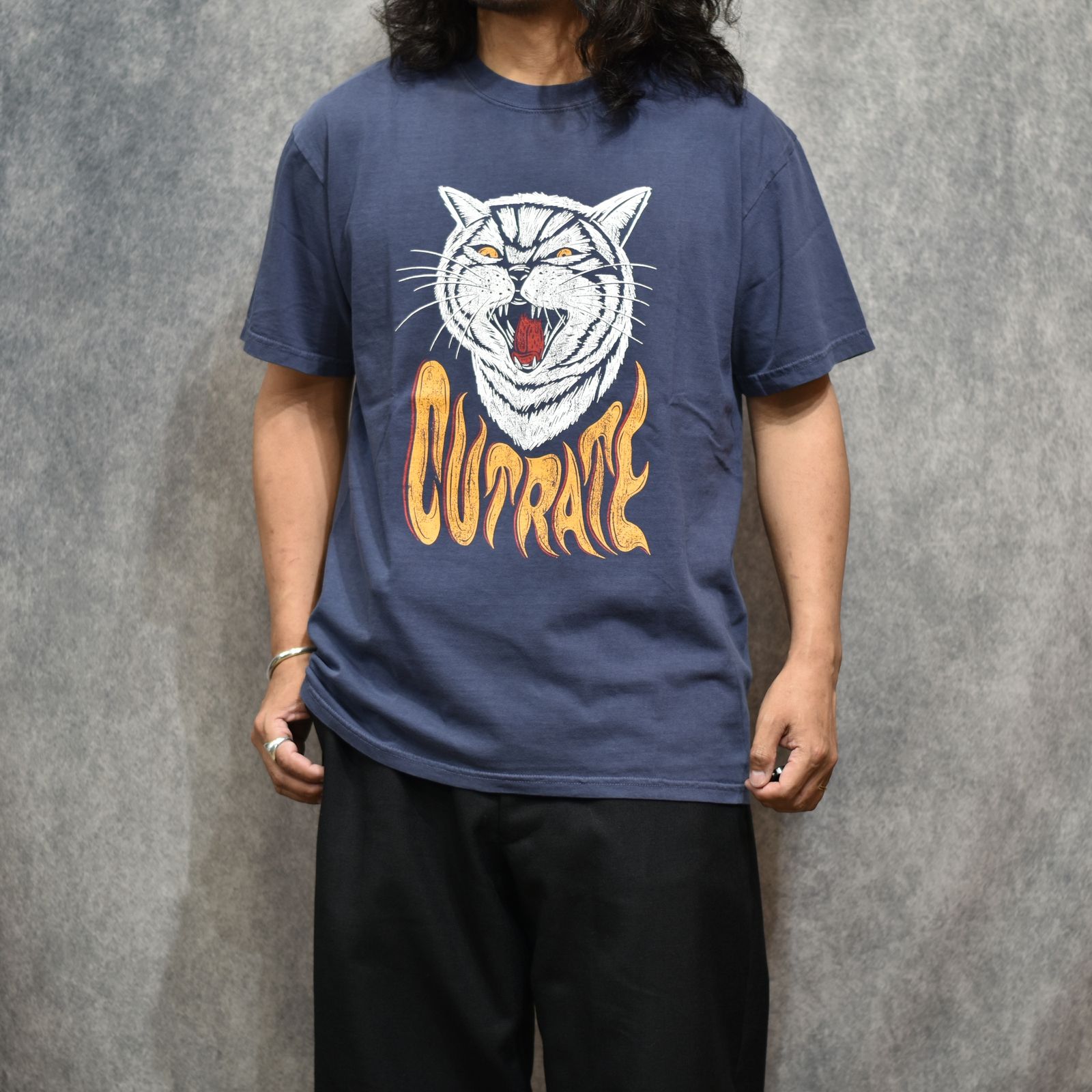 CAT TEE TEE (NAVY)｜キャット プリントTシャツ｜CR-26SS013