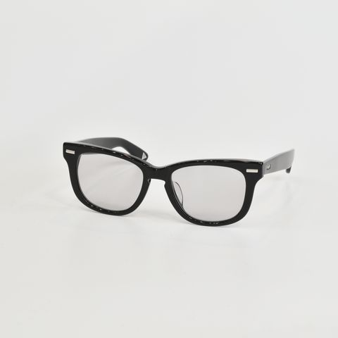 xx FIXER EYEWEAR BLACK PANTHER (BLACK×LIGHT.GRAY) / xx フィクサー アイウェア ブラックパンサー サングラス レンズ薄め