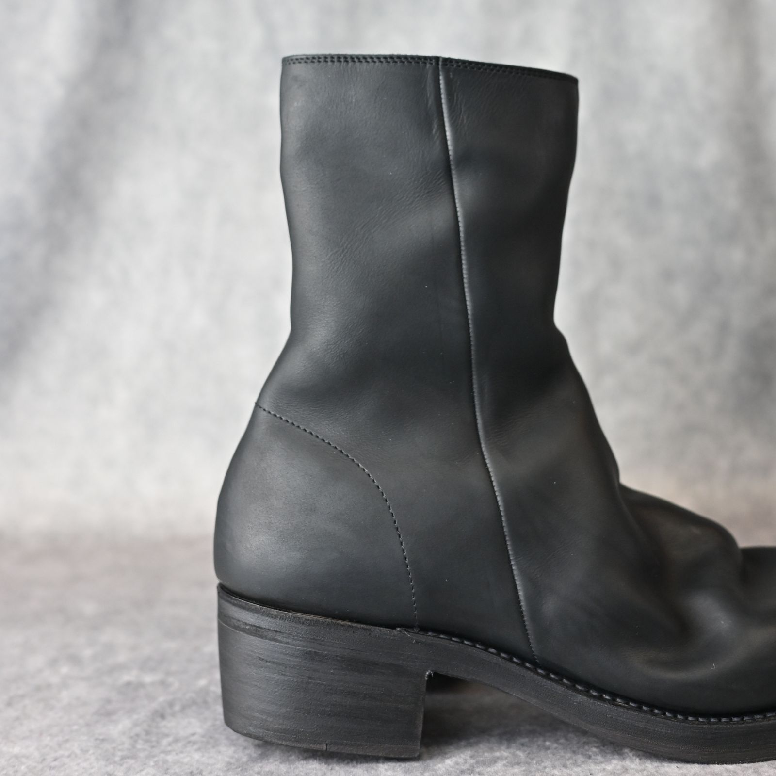 GUIDI オイルカーフ 製品シワ加工 / レザーソール （BLACK） 646-02