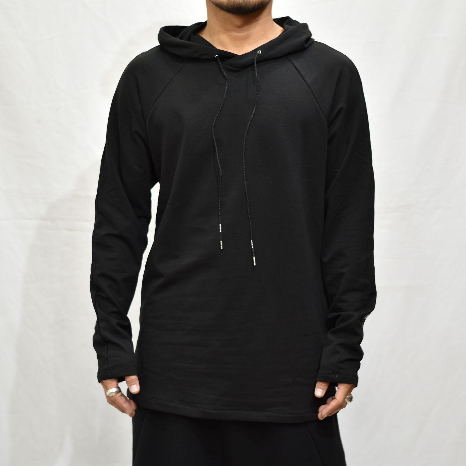 COTTON BLASTANE CUT&SAWN HO O DED RAGLAN LONG SLEEVE