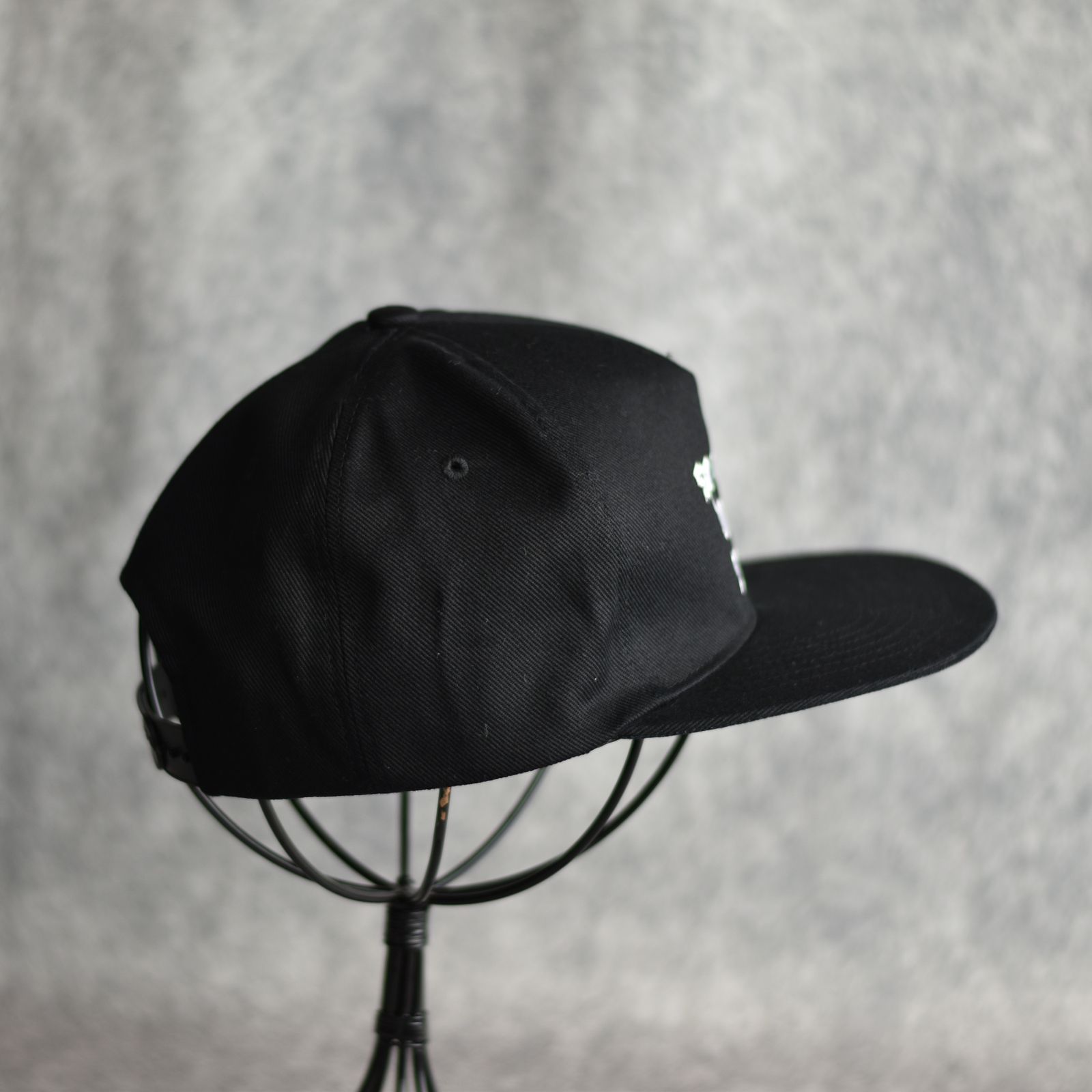 H SELLIER 黒 ベースボールキャップ CALEE - 