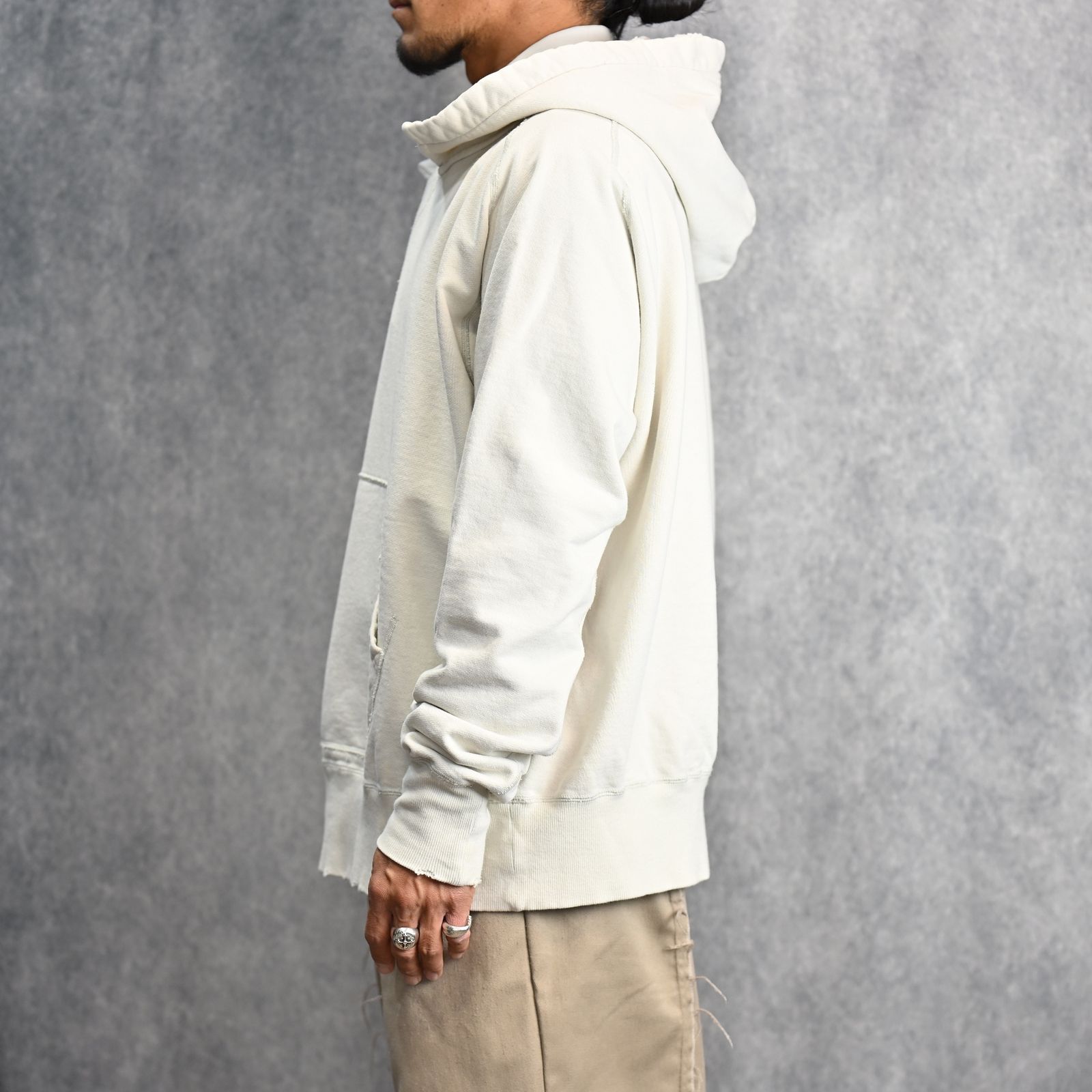 W-V AFTER HOODIE (OFF WHITE / オフホワイト) パーカー フーディー 2401002M