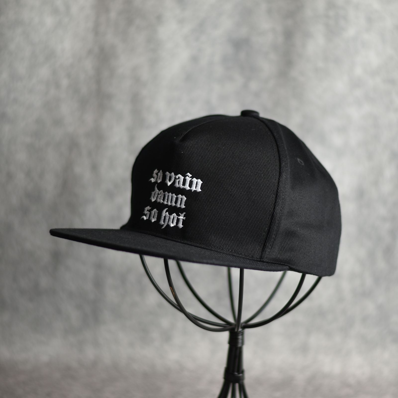 "S.V.D.S.H" TWILL CAP (BLACK) / ツイル ベースボールキャップ