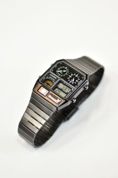 × CITIZEN アナデジテンプ
