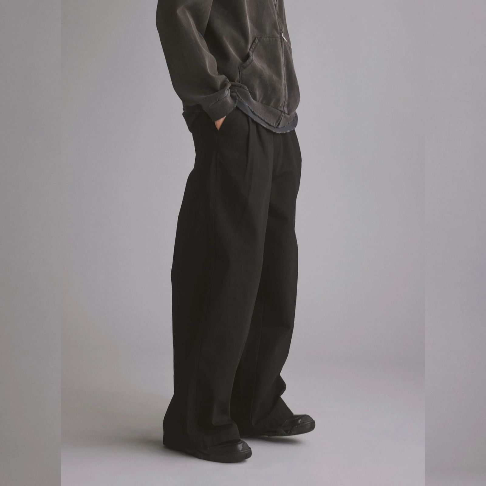 CHINO WIDE TROUSERS （BLACK） / チノパンツ ワイドトラウザー （ブラック） 2026SS-PT2-YT