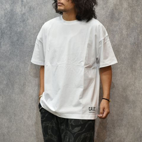 CALEE NATIONAL LOGO TEE ＜REGULAR FIT＞ (WHITE)｜レギュラーフィット 半袖Tシャツ｜CL-25EA003EX