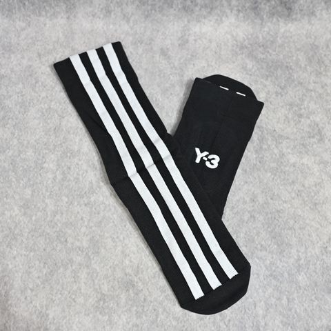 Y-3 STRIPES SOCK （BLACK） / ストライプ ソックス （ブラック）IZ3173