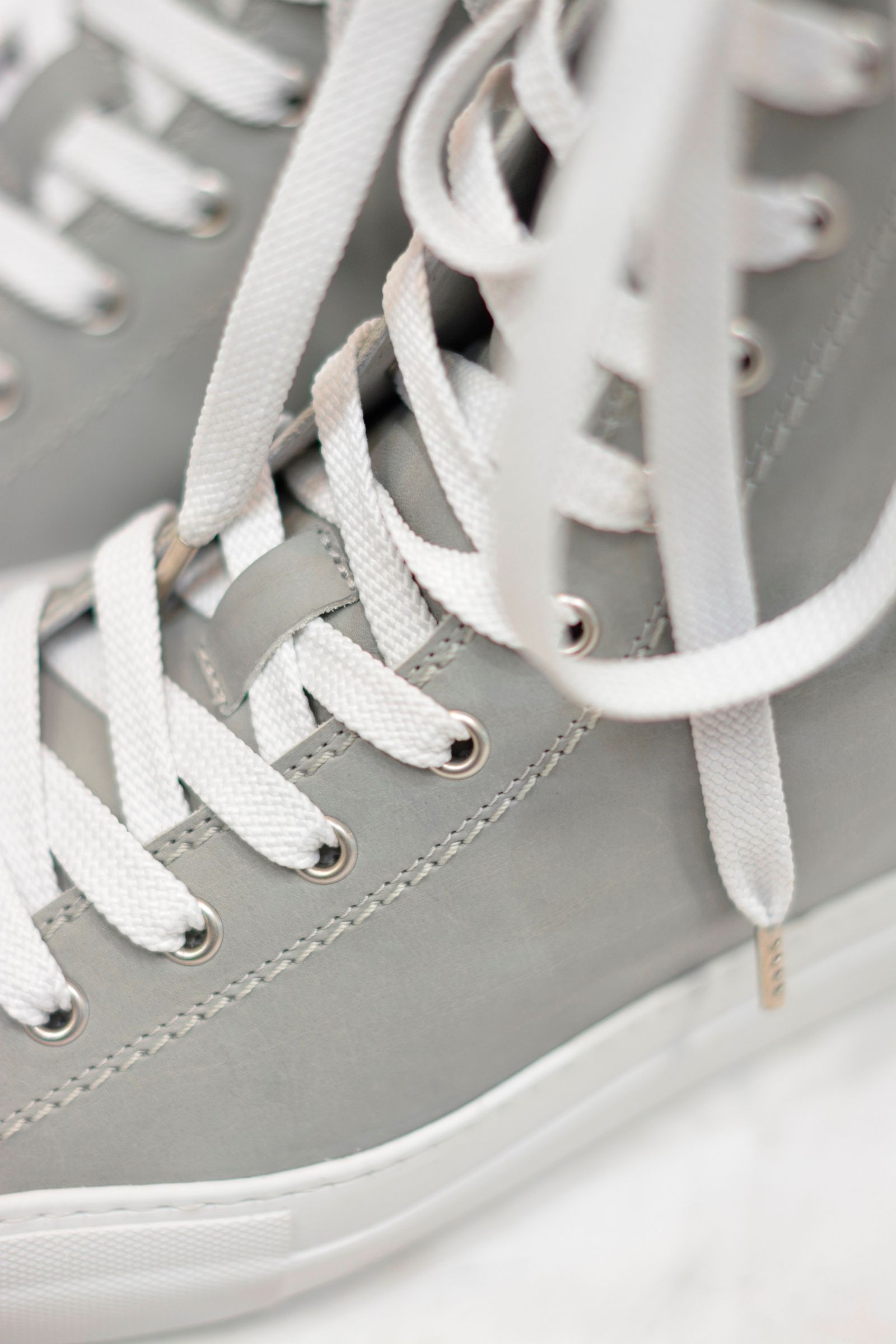 【chord 別注アイテム】 CALF LEATHER EXTRA HI CUT SNEAKER SPAIRAL ZIP LINED