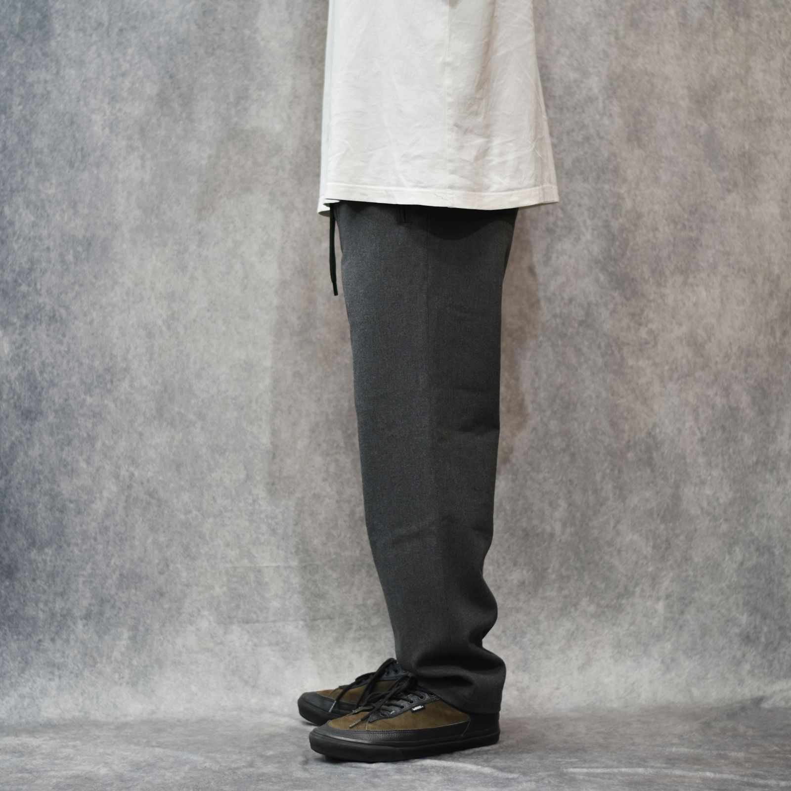 THERMOLITE EASY SLACKS (CHARCOAL)｜サーモライト イージーパンツ｜CL-25AW027