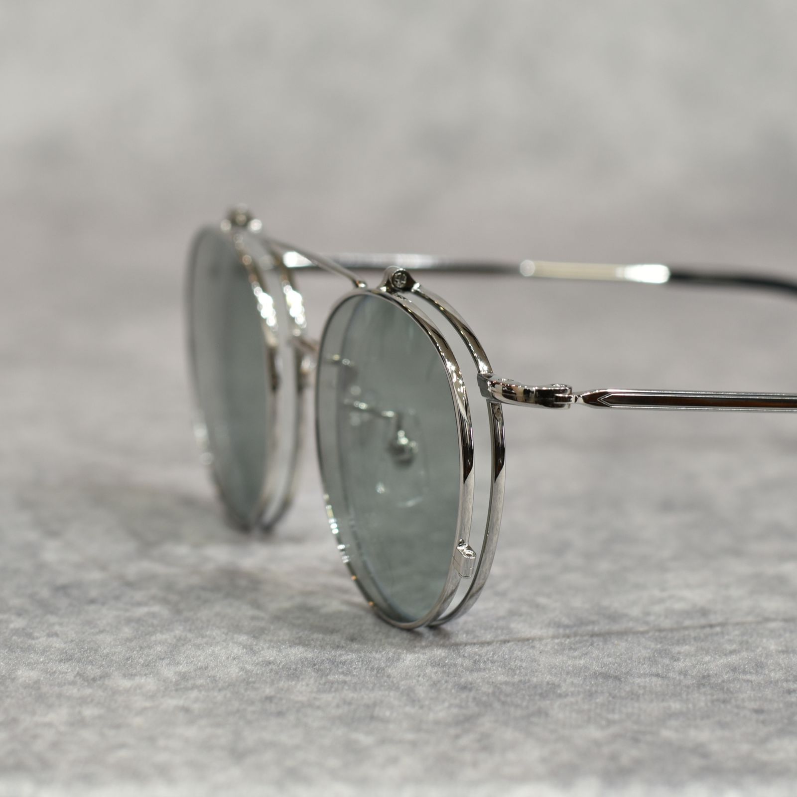FLIP UP TYPE CIRCLE METAL GLASSES ＜EXCLUSIVE＞ (SILVER / GREEN)｜フリップアップタイプ サークルメタル サングラス｜CL-26SS001G EX