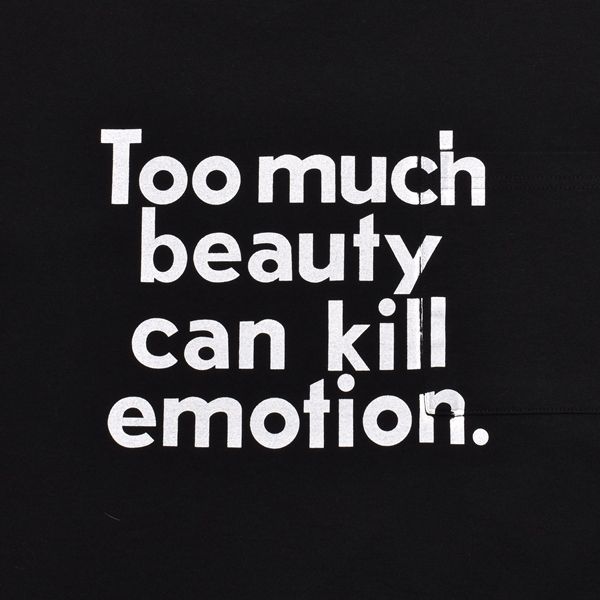 Too Much beauty TEE （BLK） プリント Tシャツ （ブラック）｜MDFBF08402